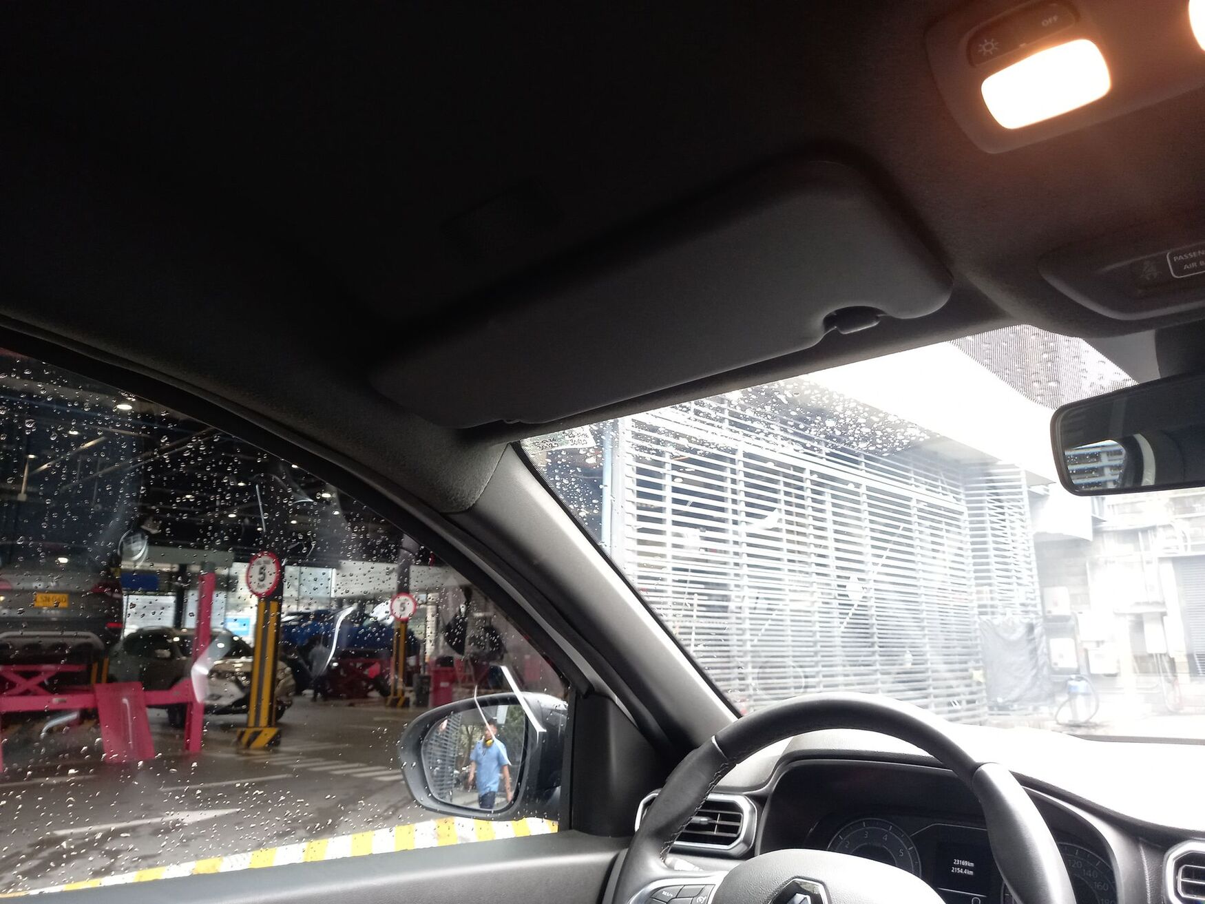RENAULT DUSTER 2025