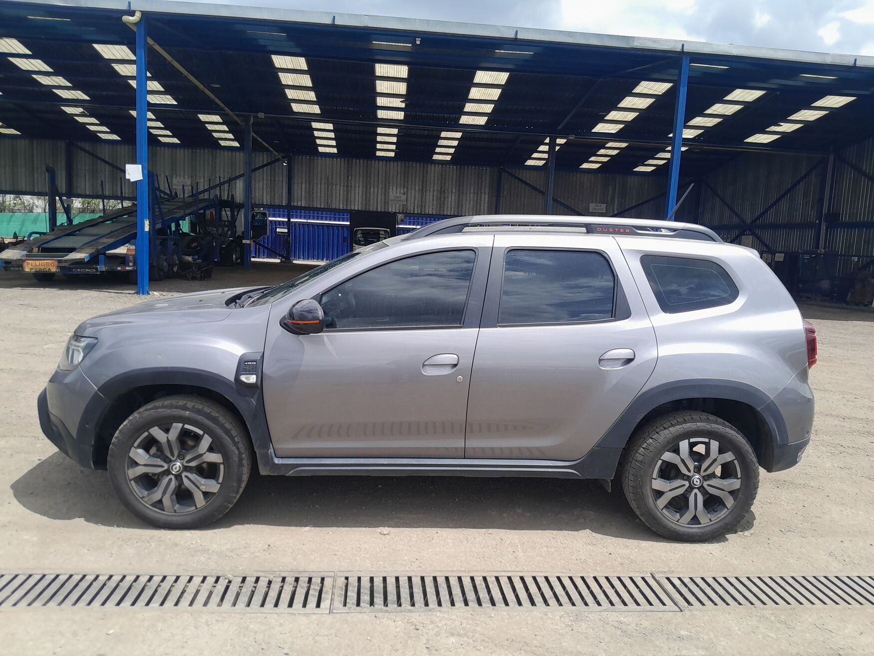 RENAULT DUSTER 2025