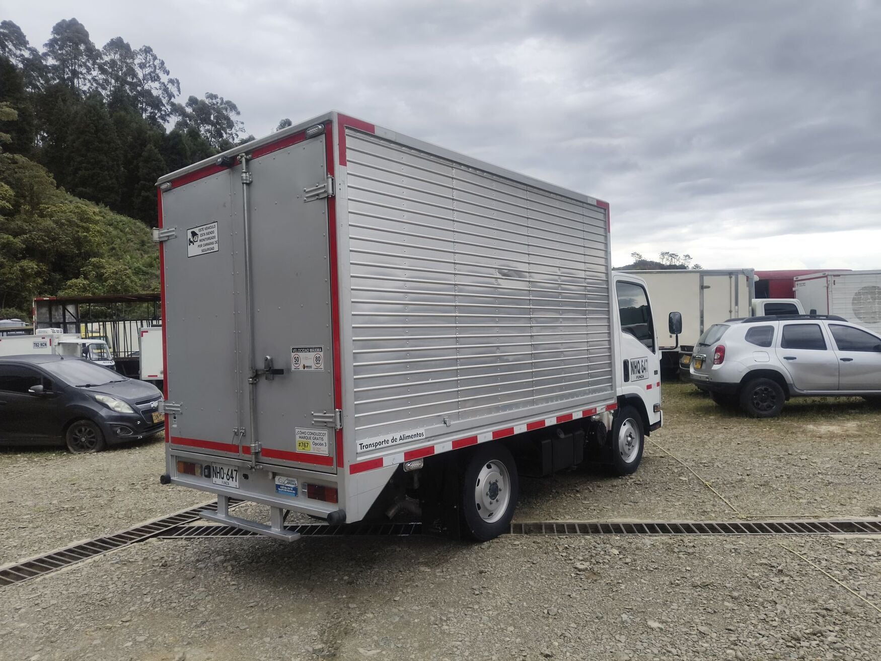 CHEVROLET NHR 2023