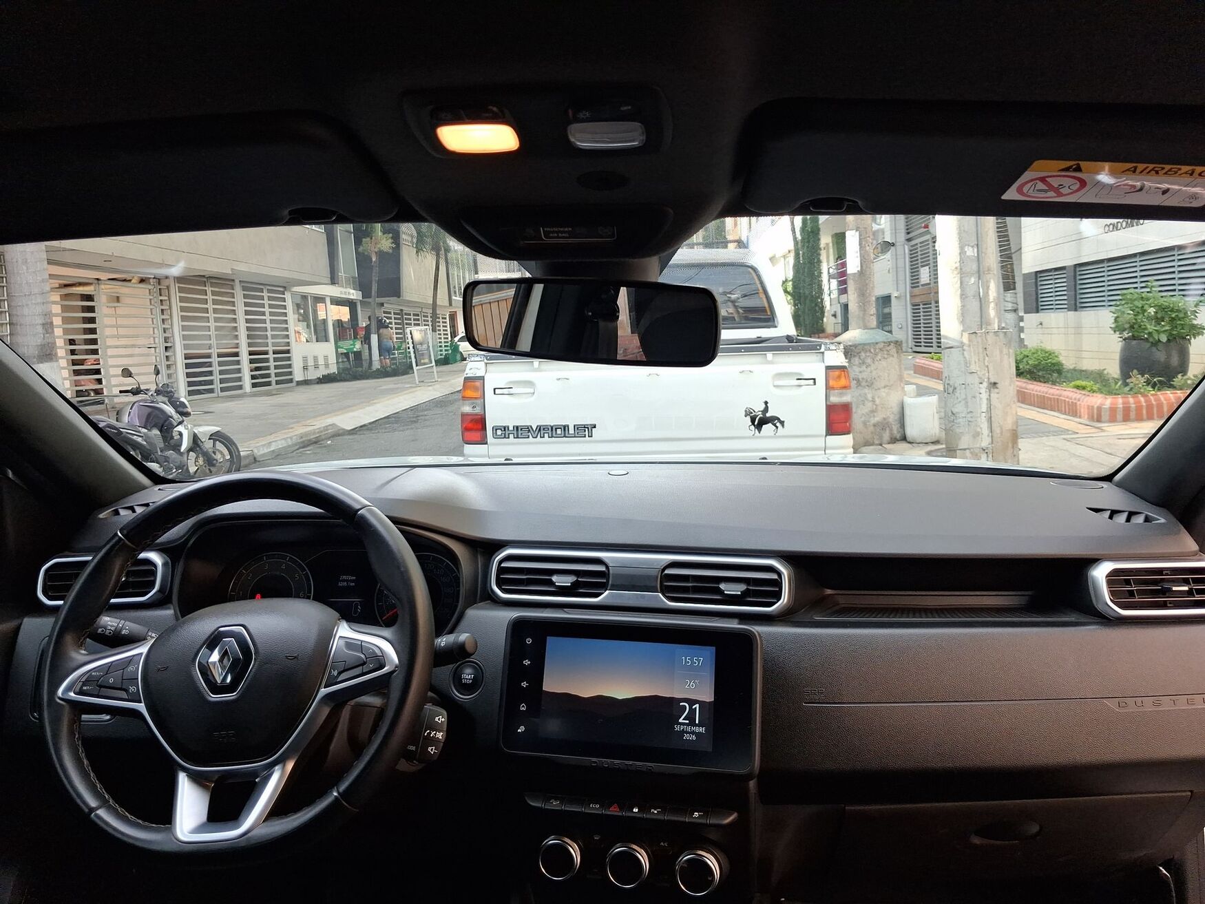 RENAULT DUSTER 2026