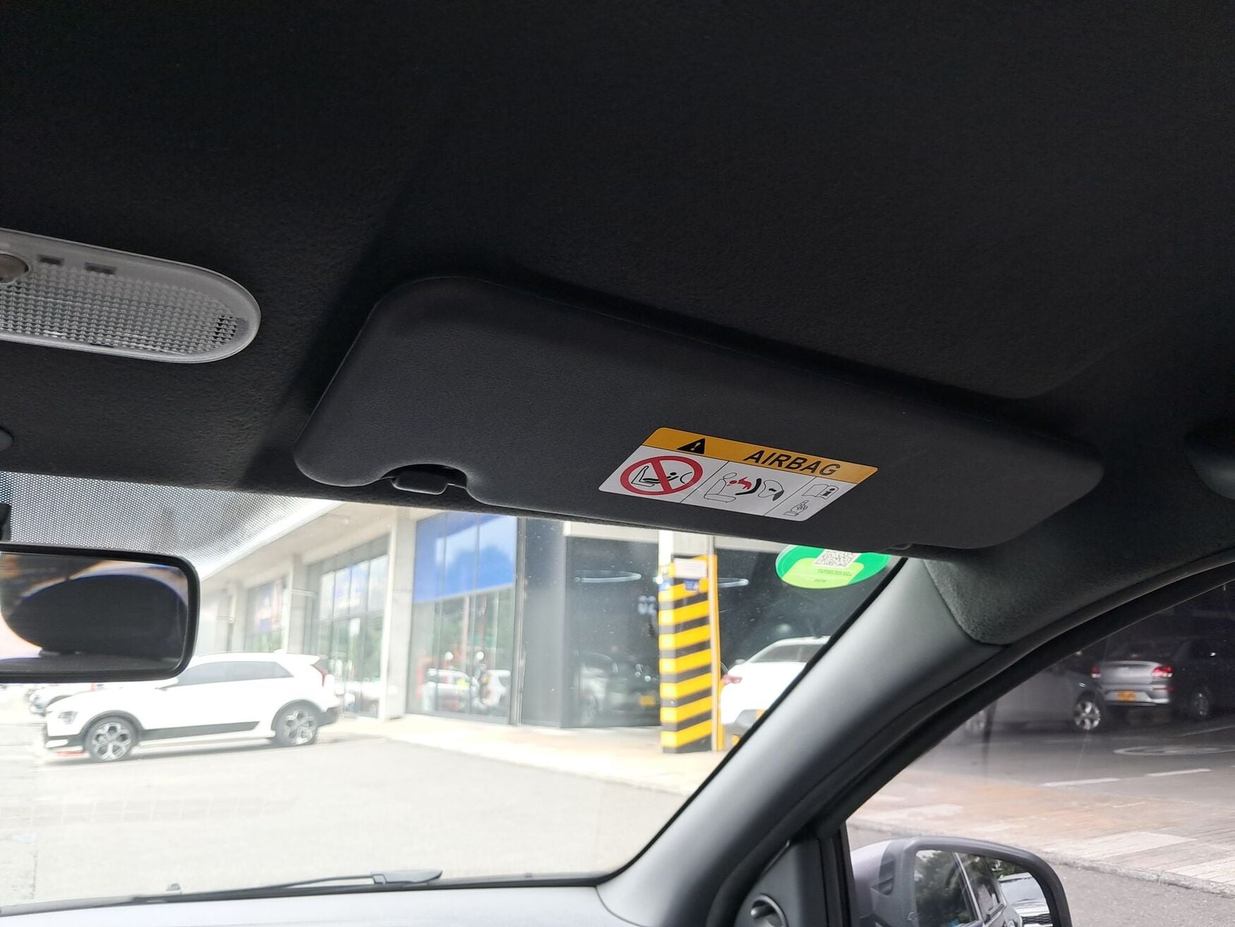 RENAULT LOGAN 2026