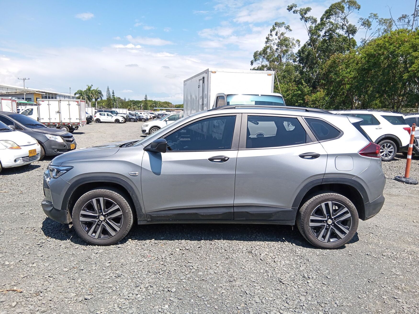 CHEVROLET TRACKER 2025
