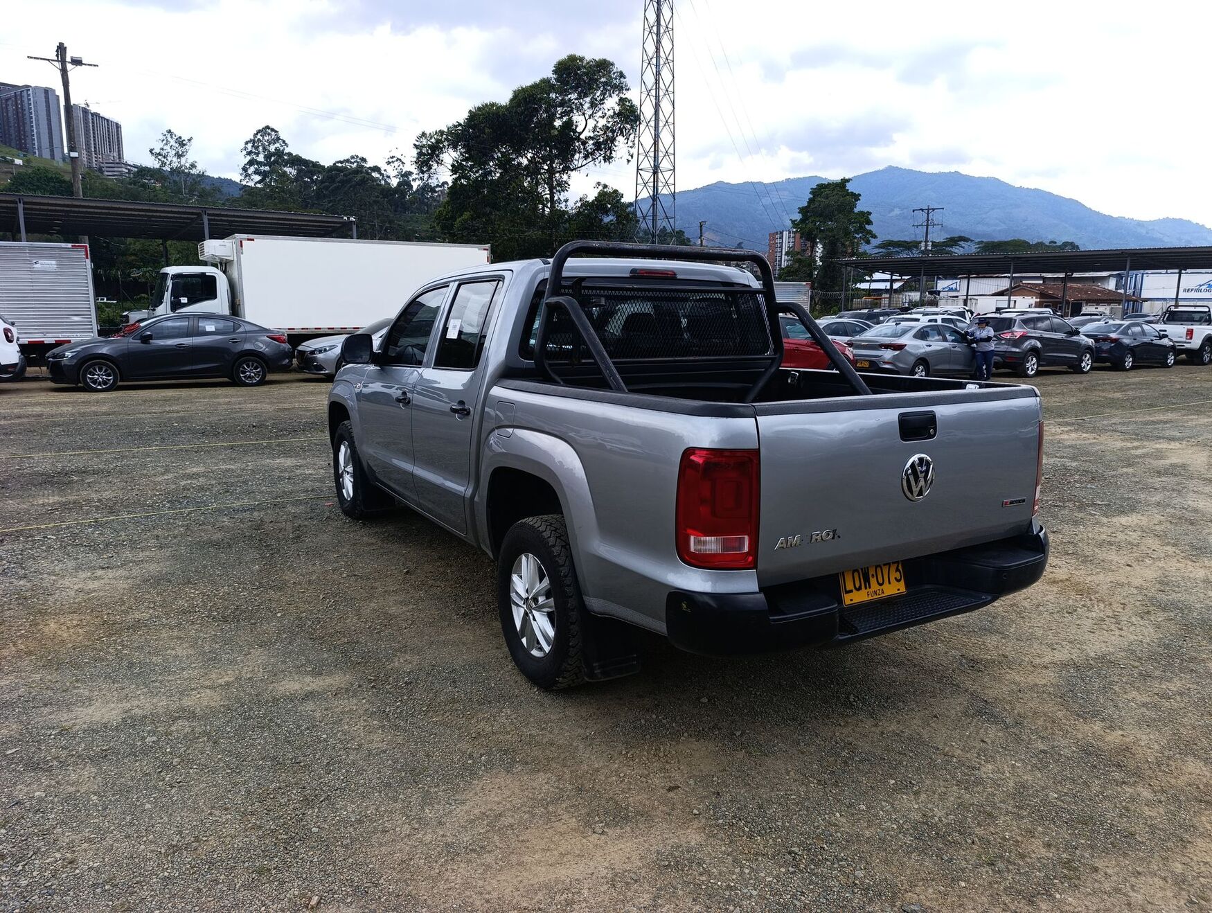 VOLKSWAGEN AMAROK 2023
