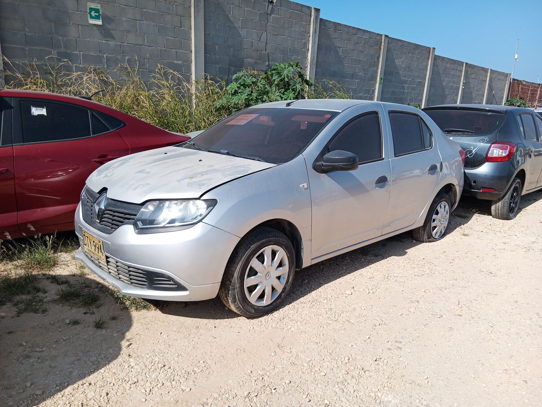 RENAULT LOGAN 2018