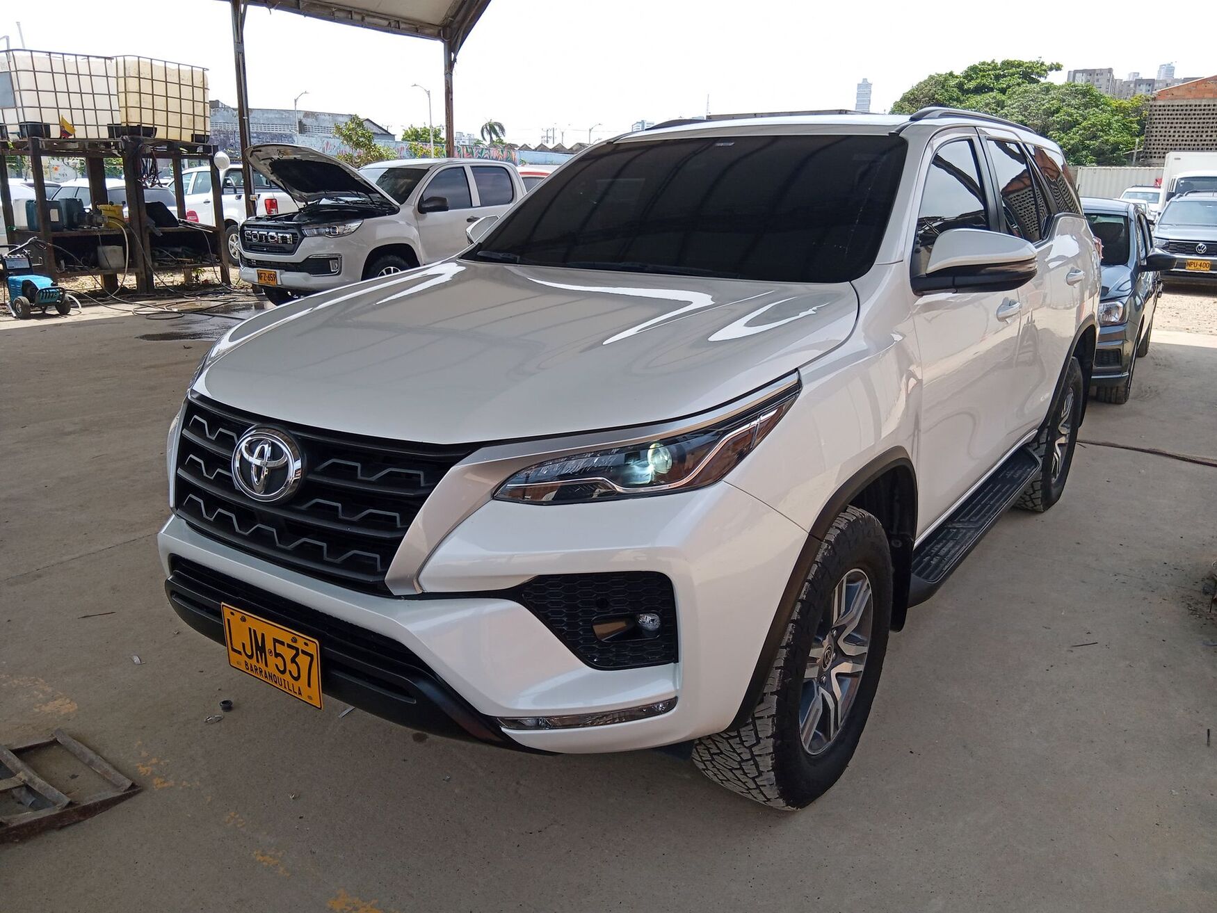 TOYOTA FORTUNER 2022