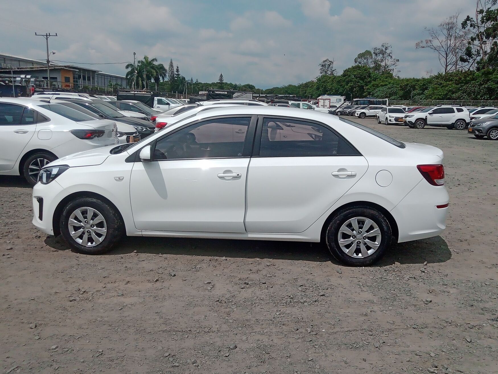 KIA SOLUTO 2026