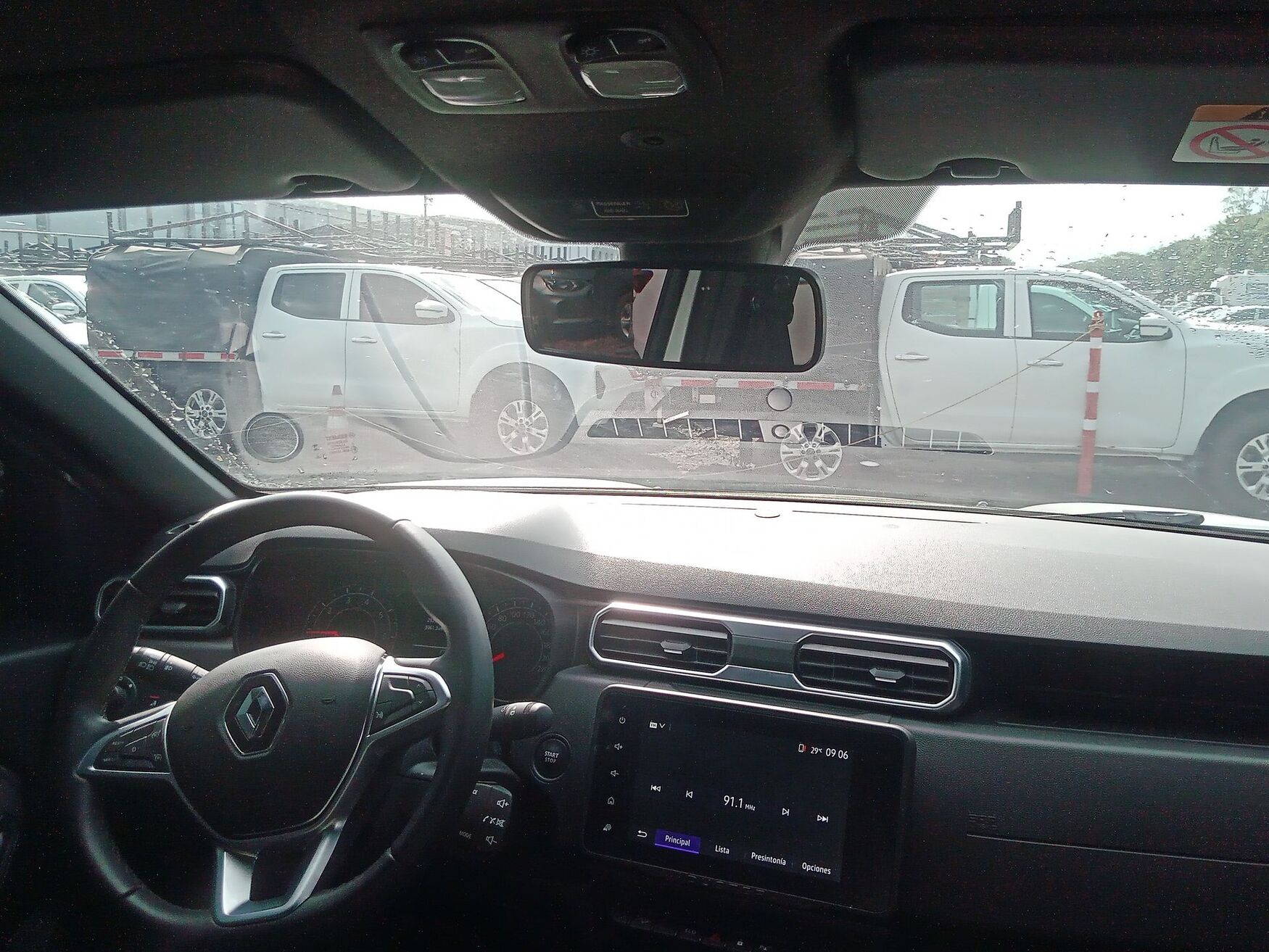 RENAULT DUSTER 2026