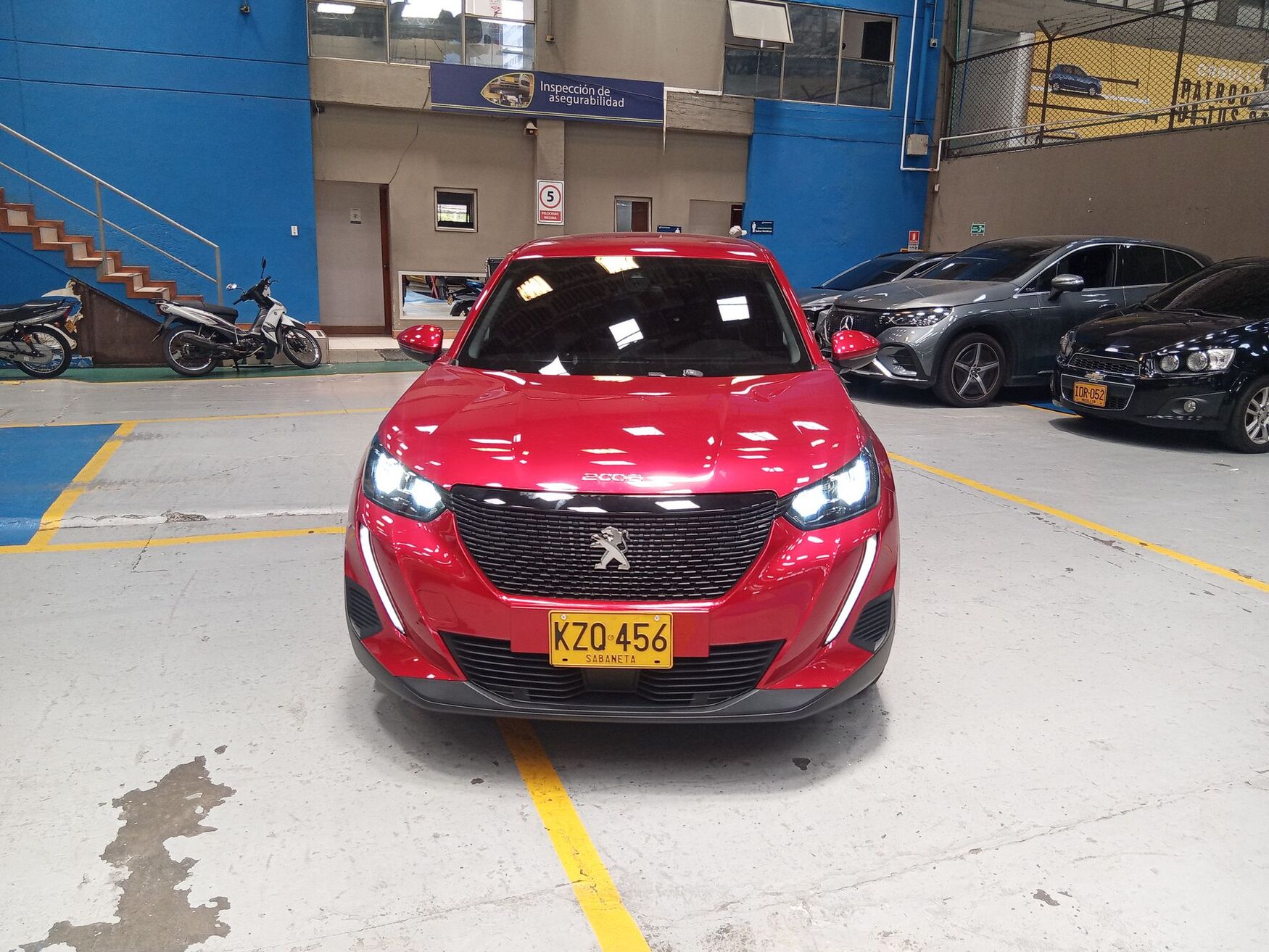 PEUGEOT 2008 2022