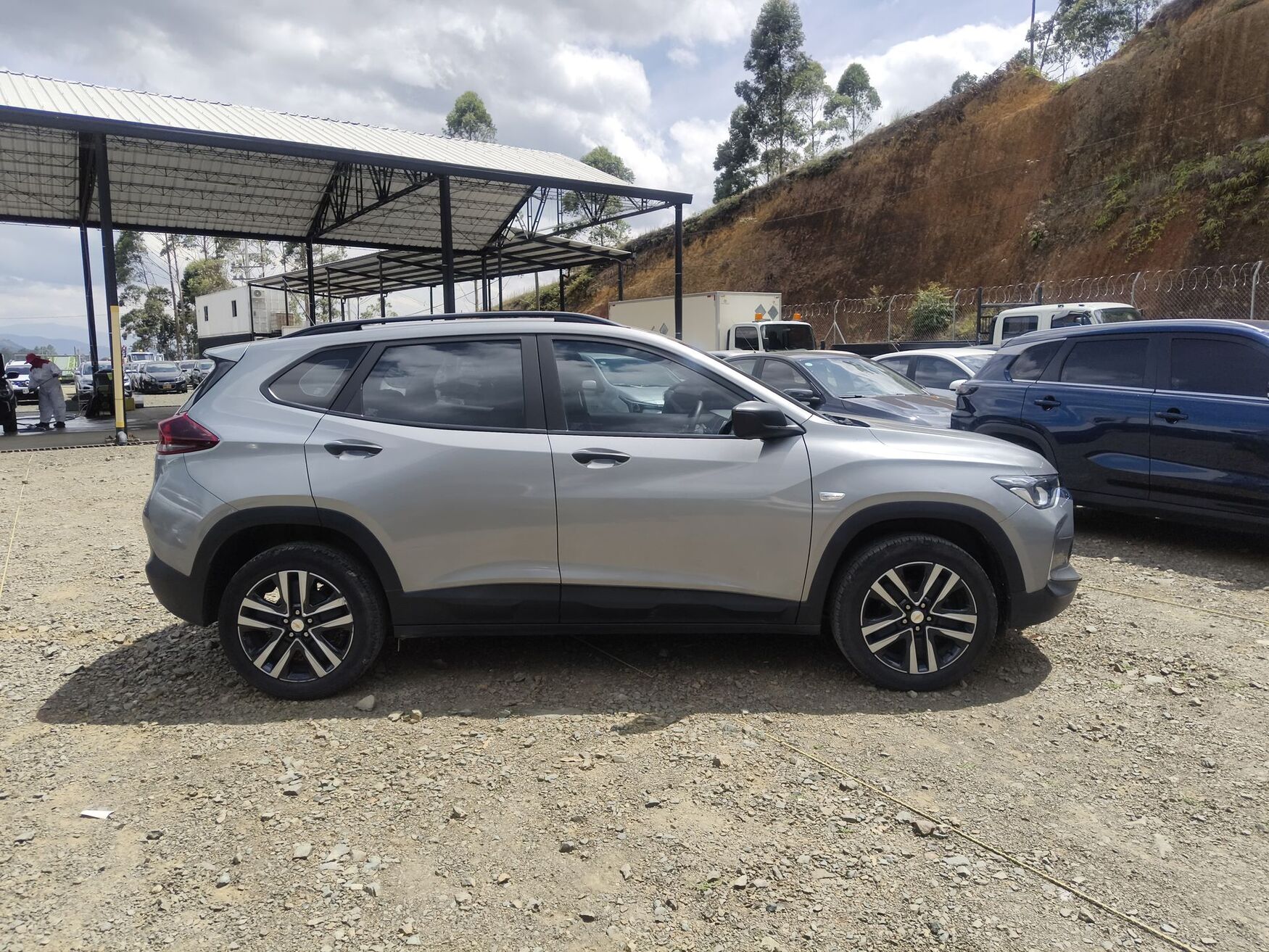 CHEVROLET TRACKER 2025