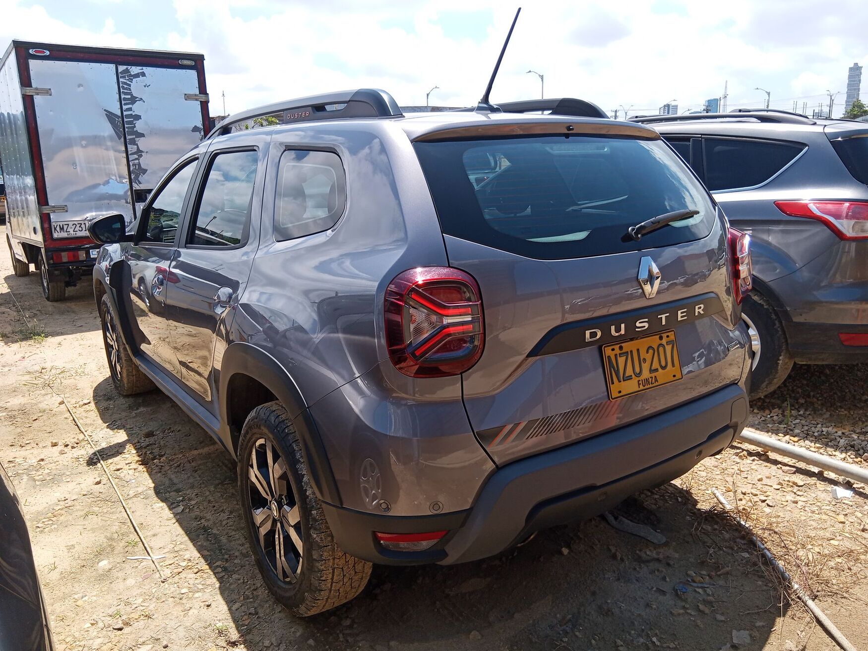 RENAULT DUSTER 2025