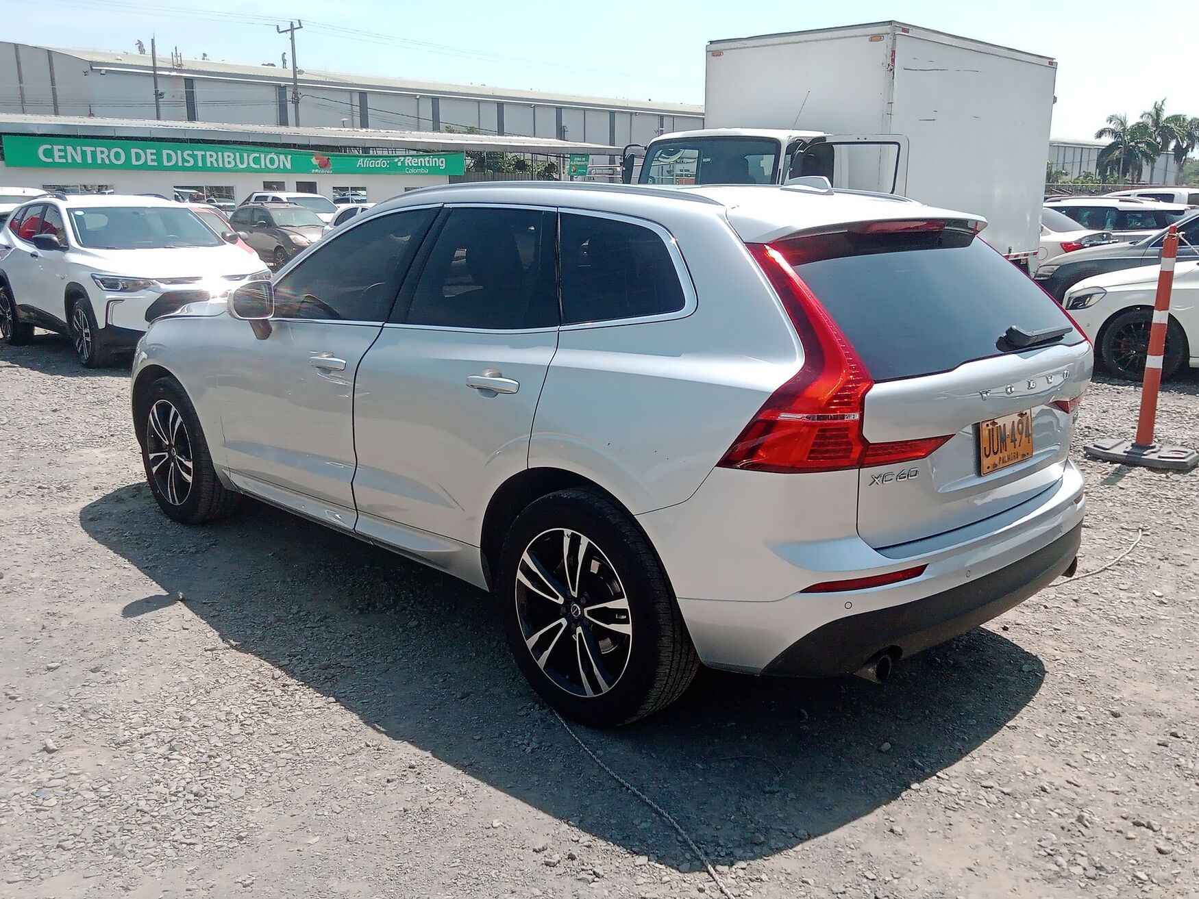 VOLVO XC60 2021