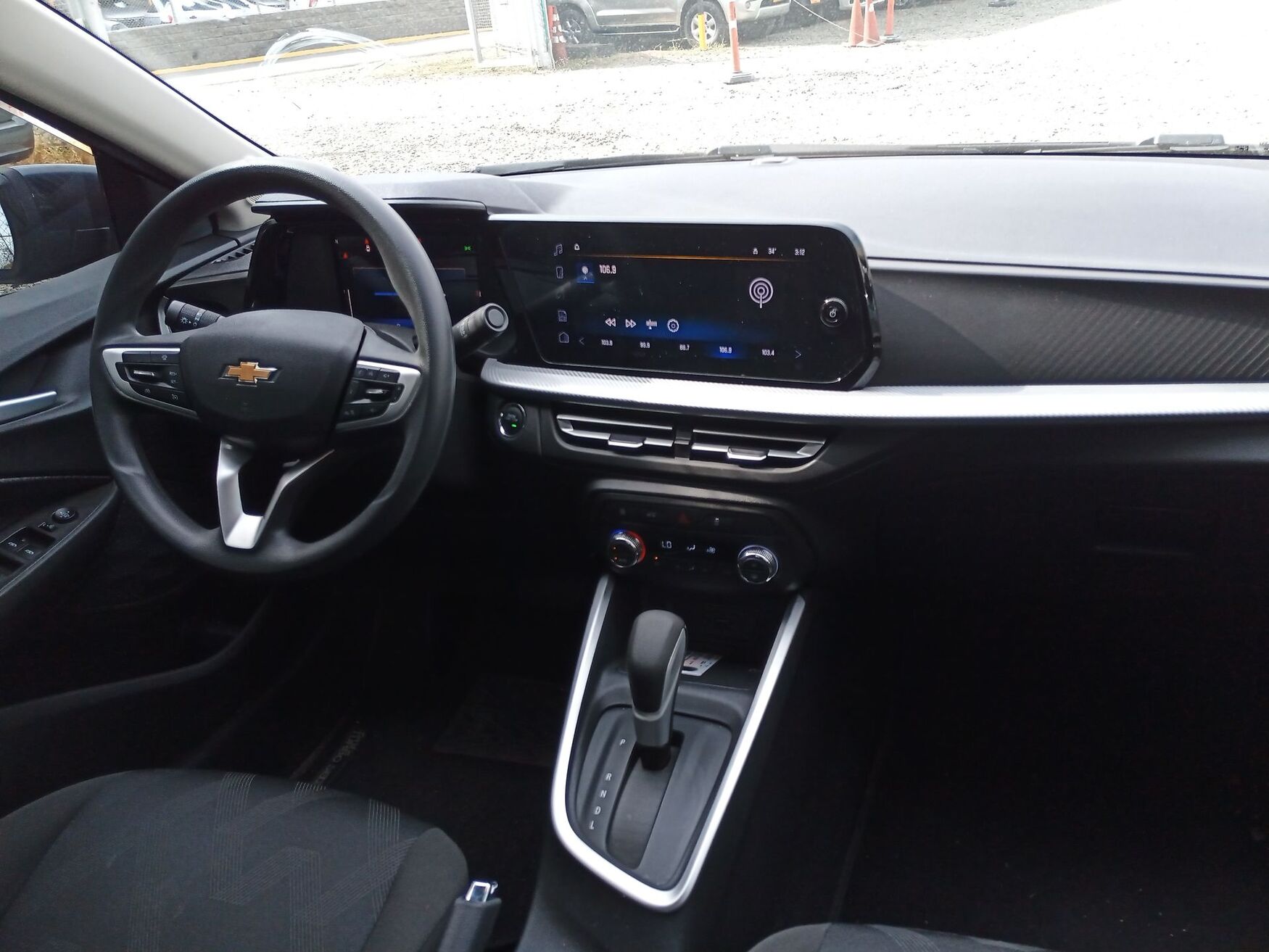 CHEVROLET ONIX 2026