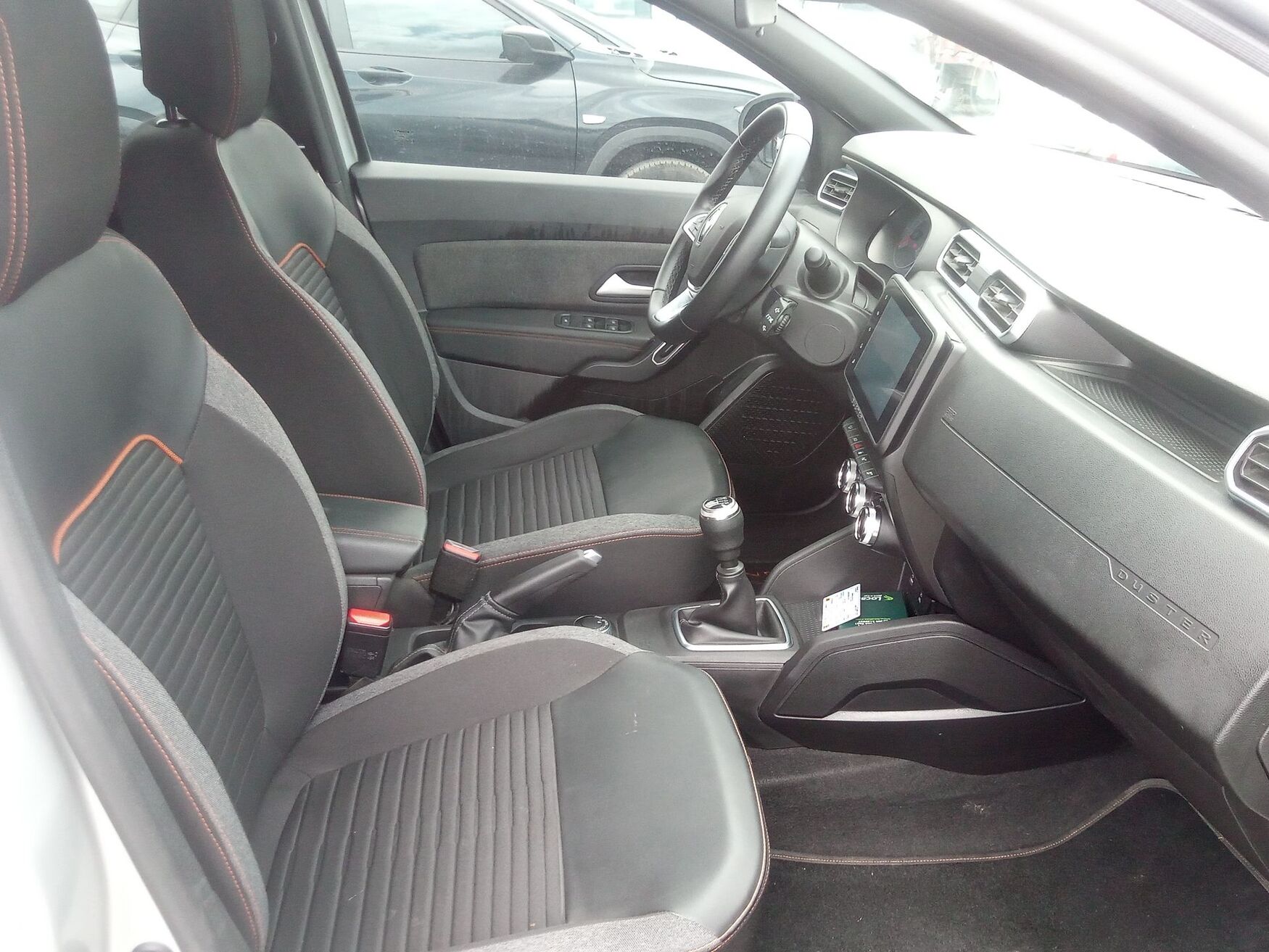 RENAULT DUSTER 2026