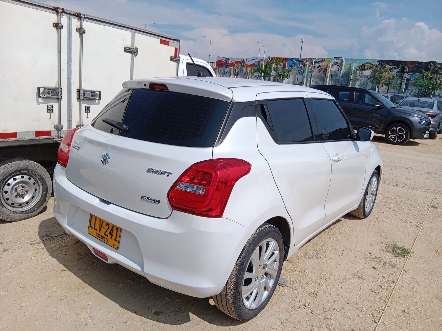 SUZUKI SWIFT 2023