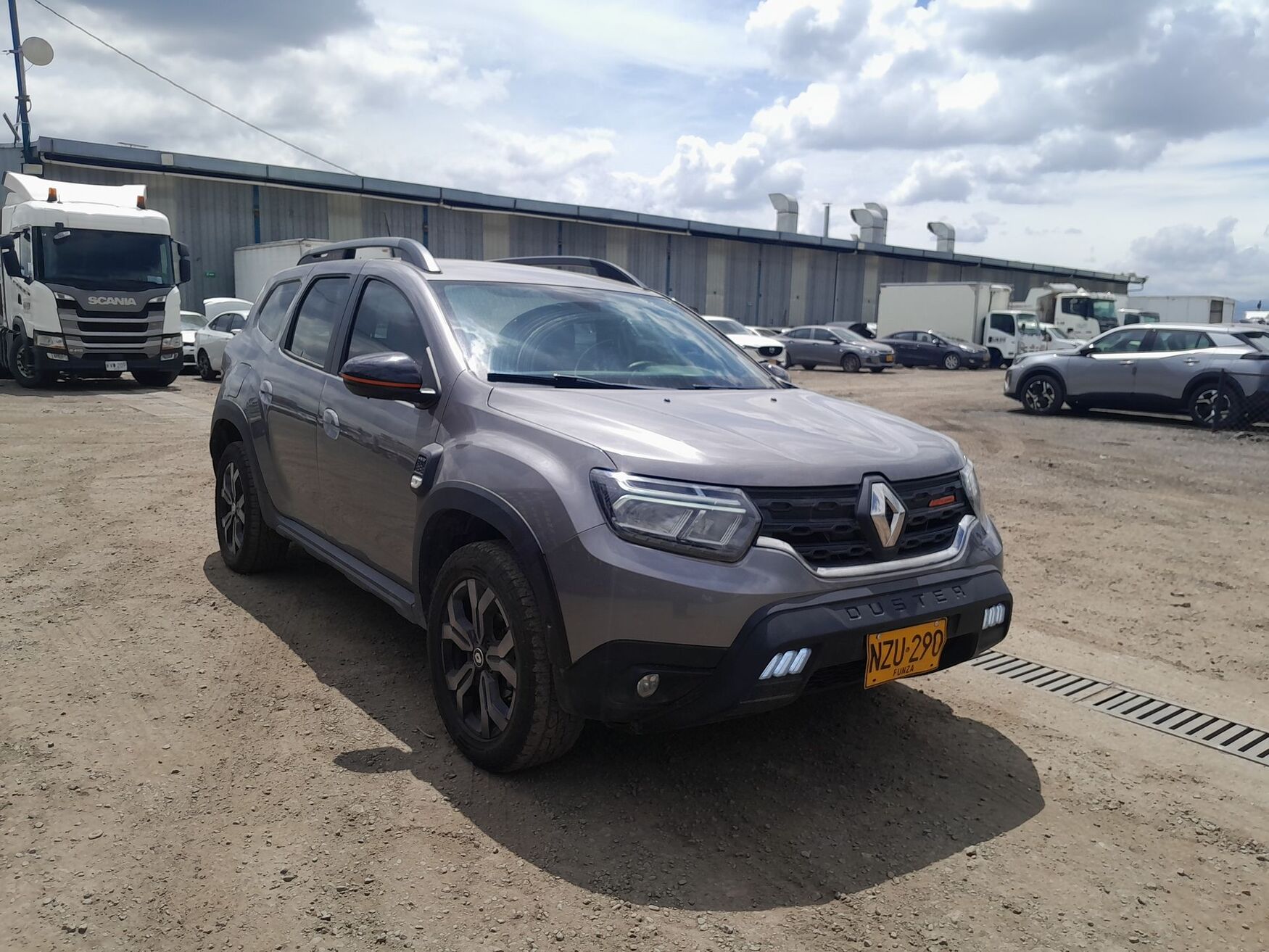 RENAULT DUSTER 2025