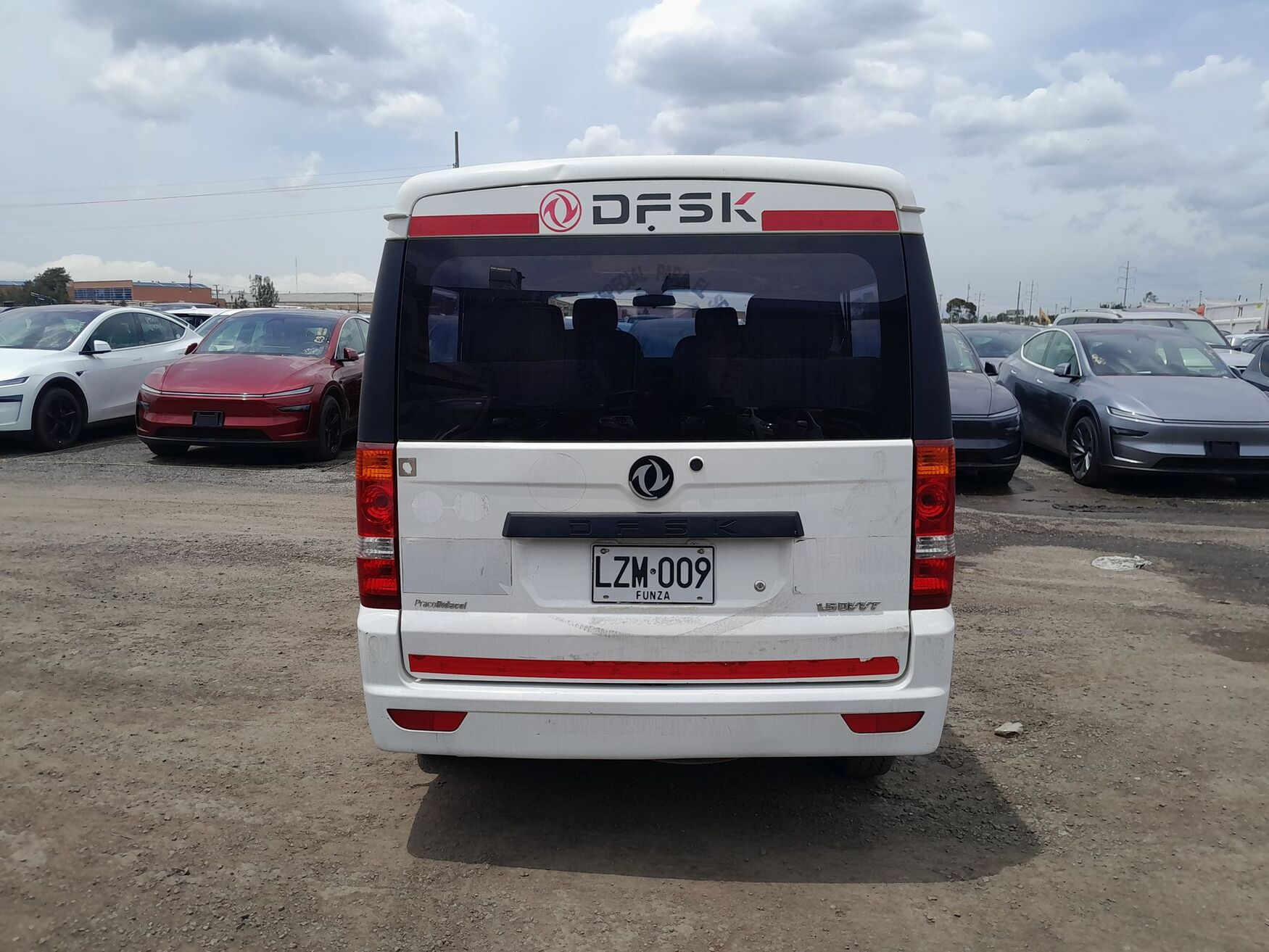 DFSK C37 2024