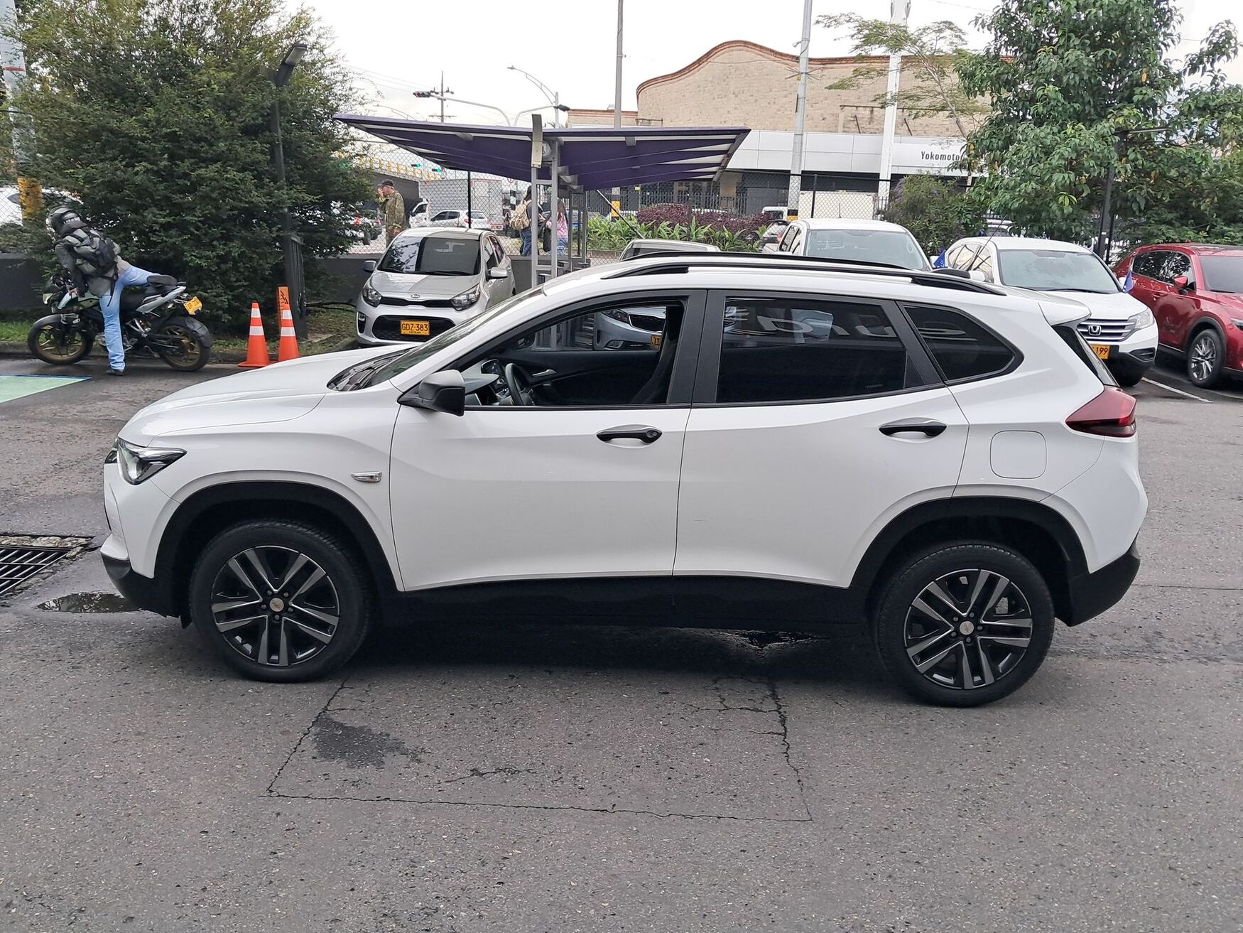 CHEVROLET TRACKER 2025