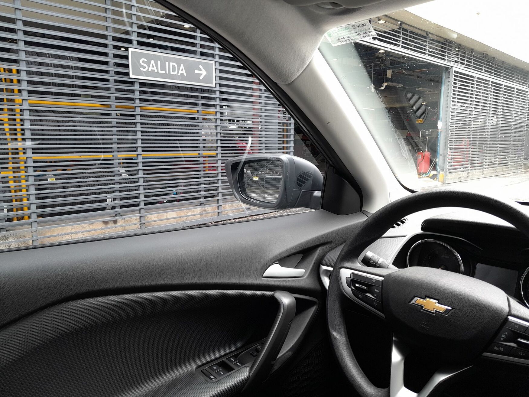 CHEVROLET TRACKER 2025