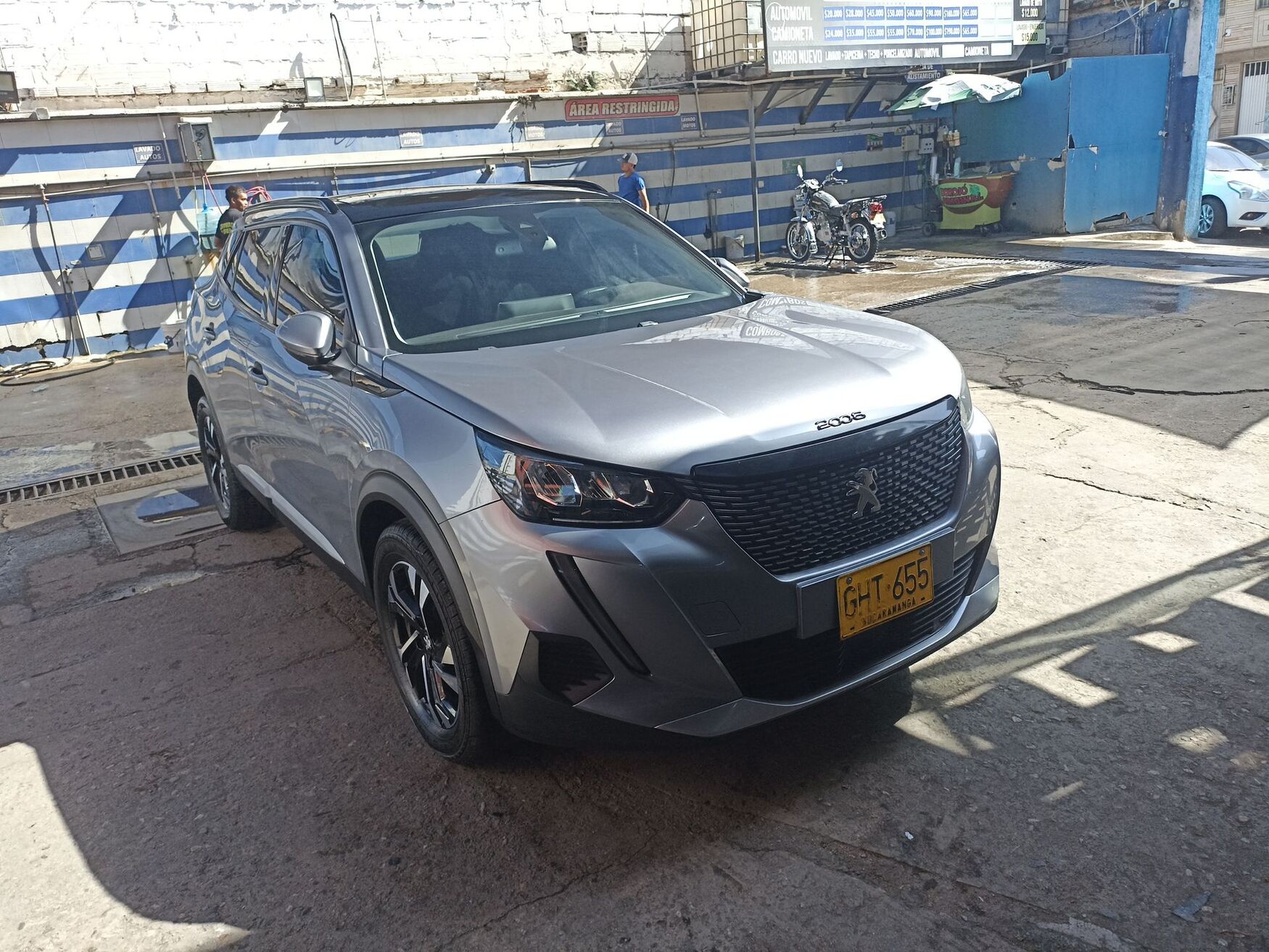 PEUGEOT 2008 2022