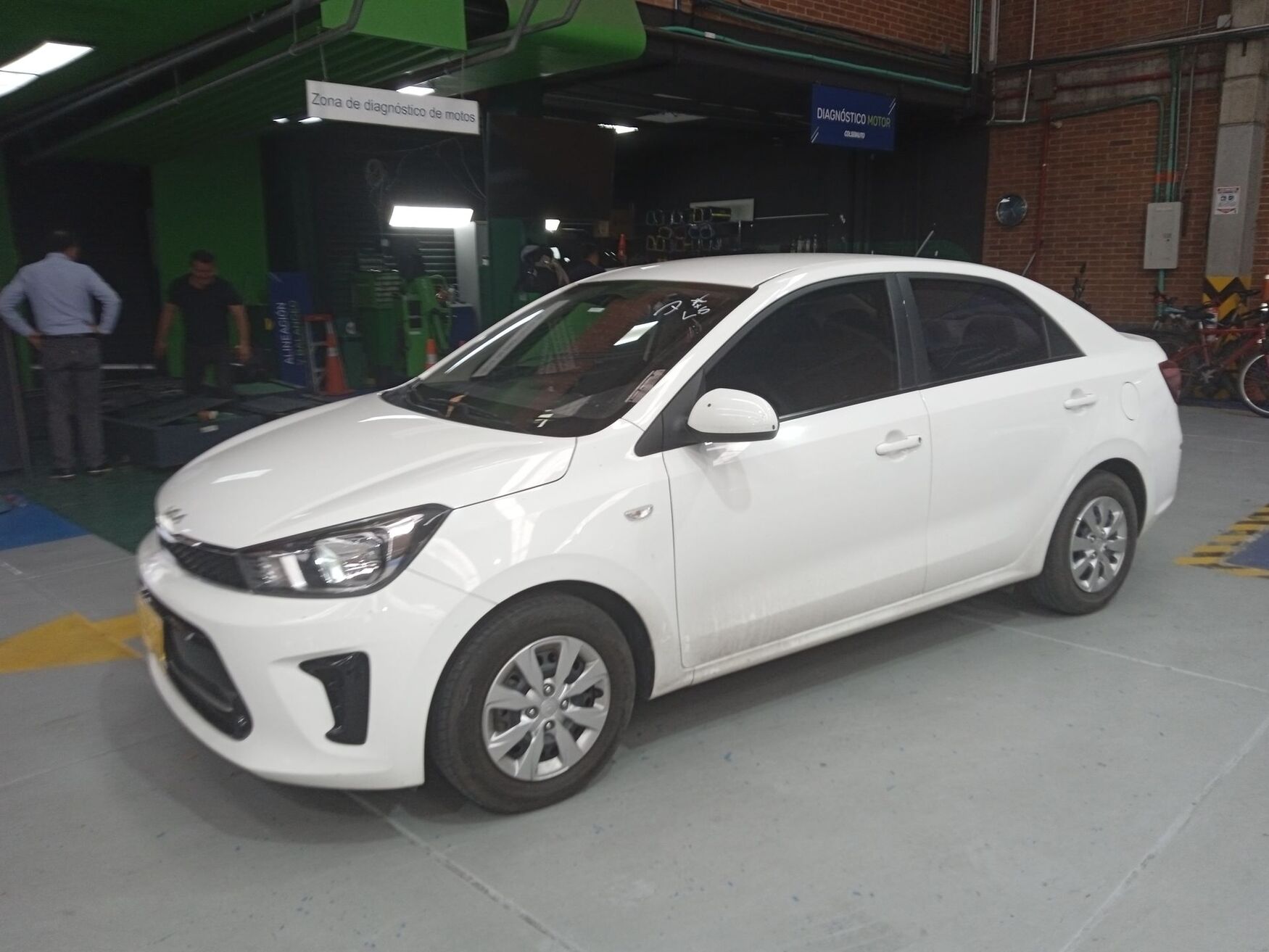 KIA SOLUTO 2025