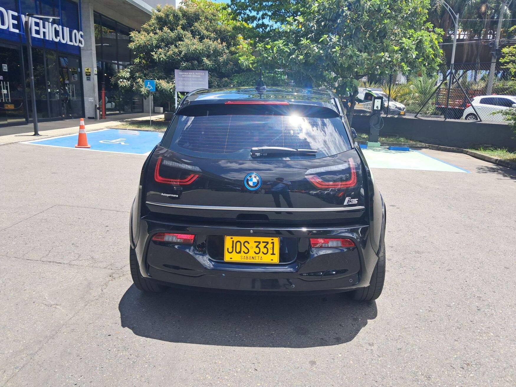 BMW I3 2021