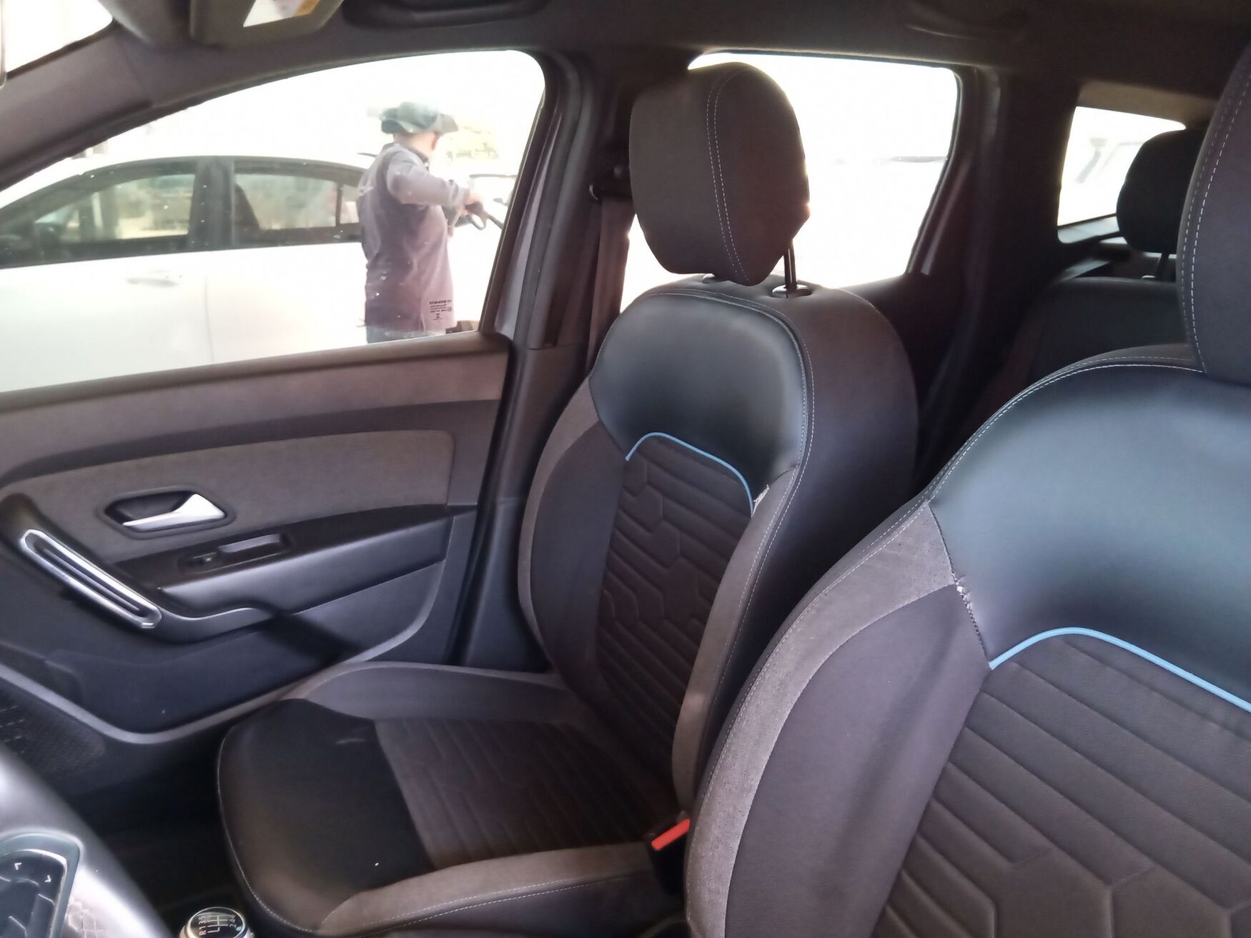 RENAULT DUSTER 2022