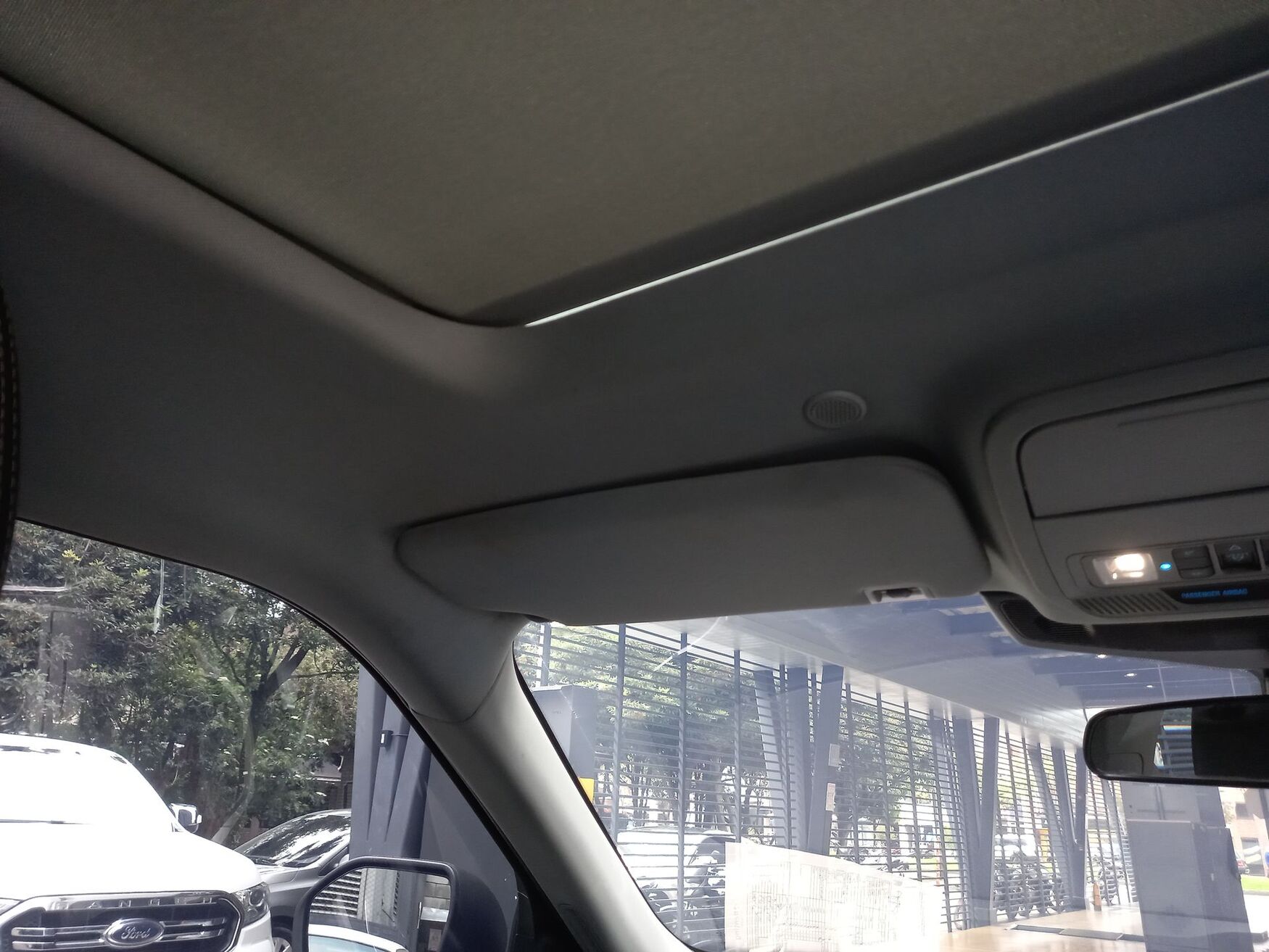 FORD EXPLORER 2023