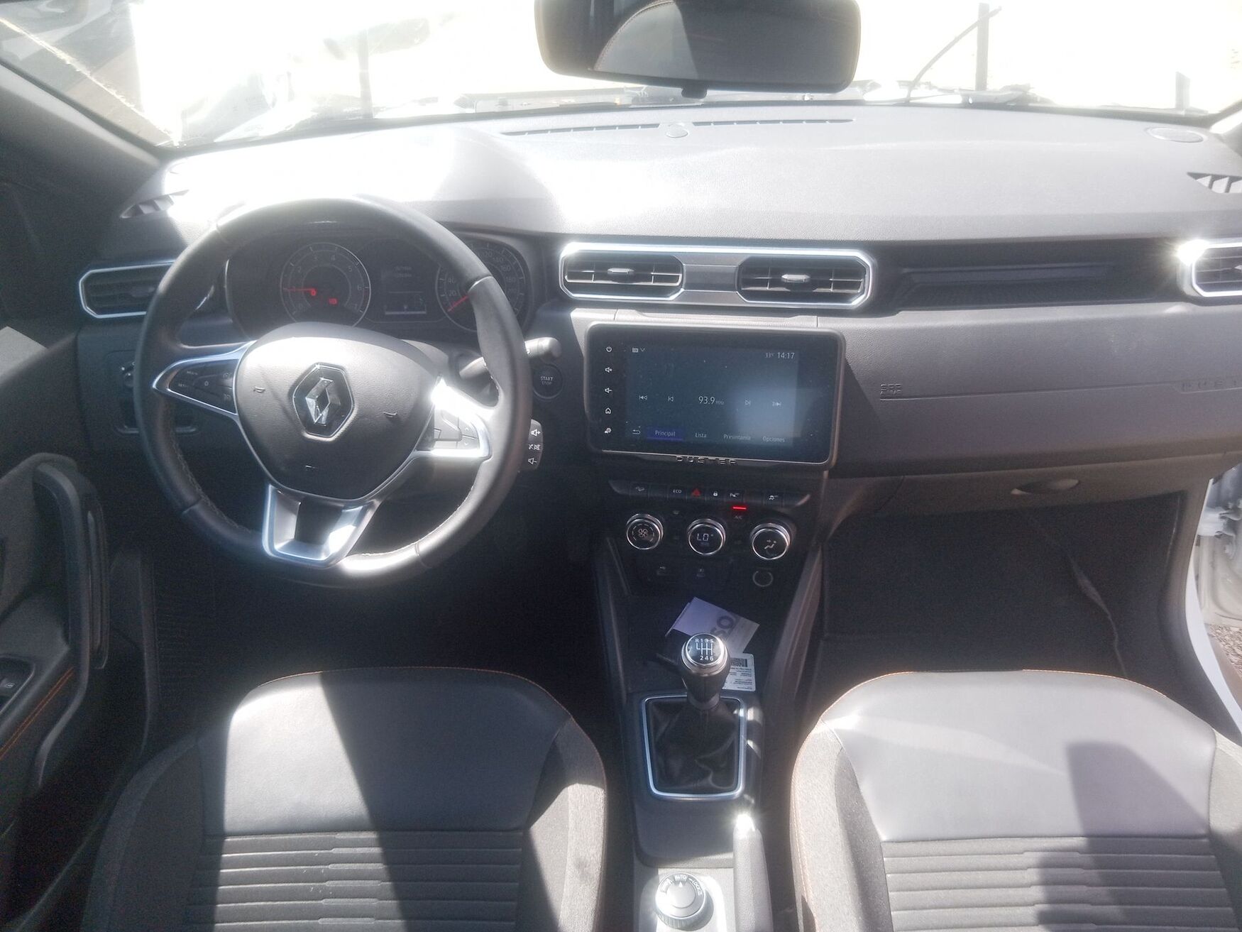 RENAULT DUSTER 2026