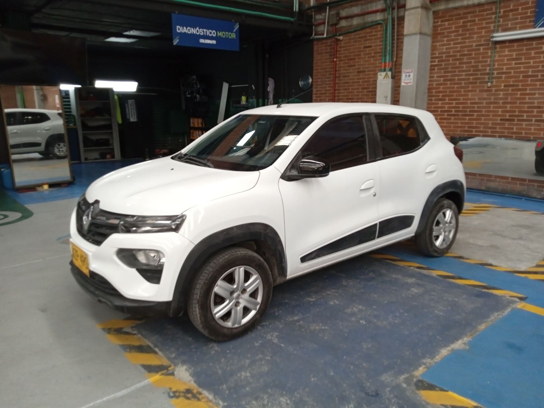 RENAULT KWID 2025