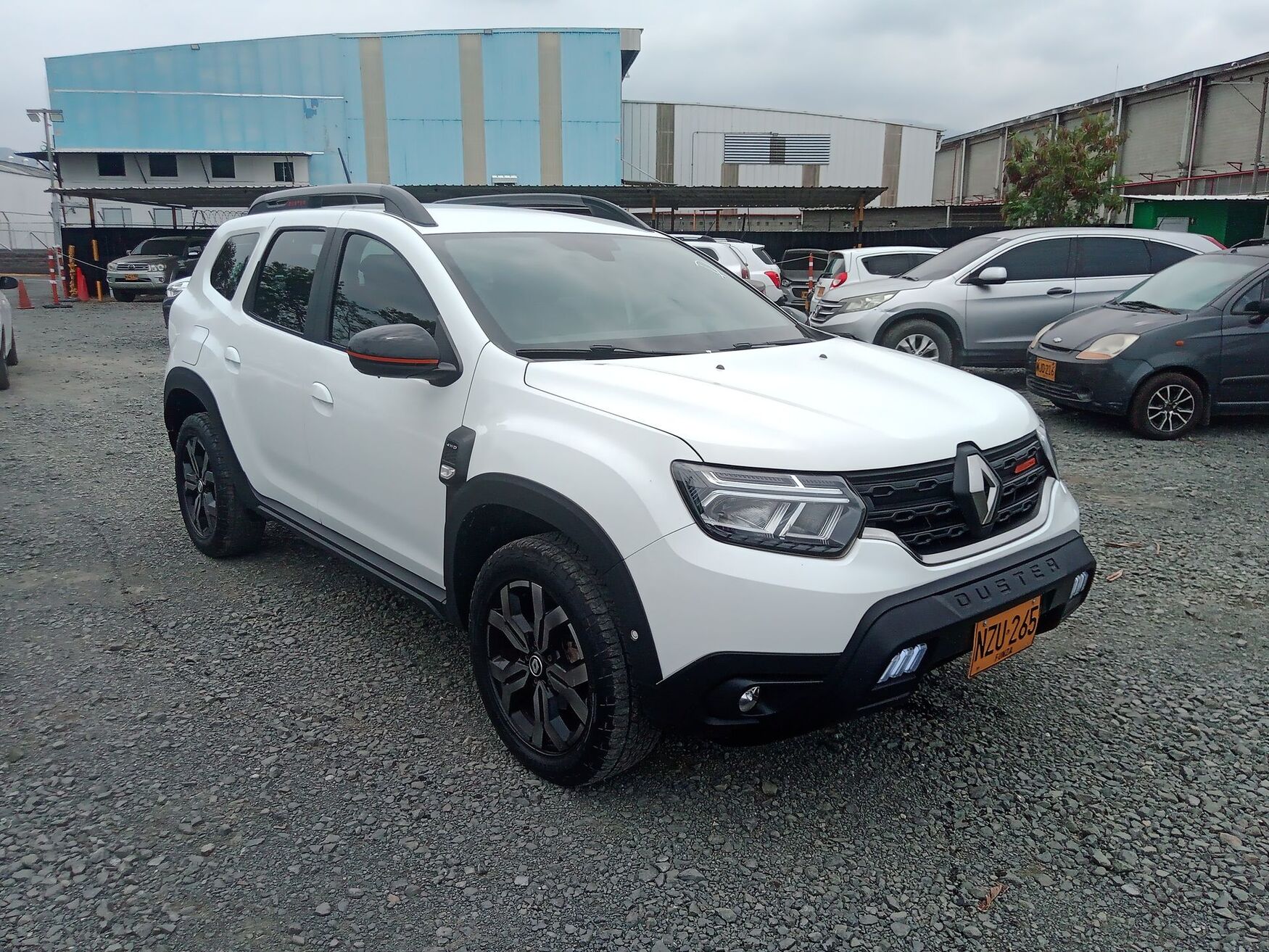 RENAULT DUSTER 2025