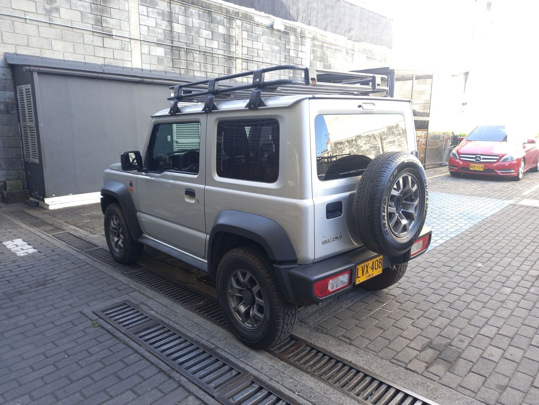 SUZUKI JIMNY 2024