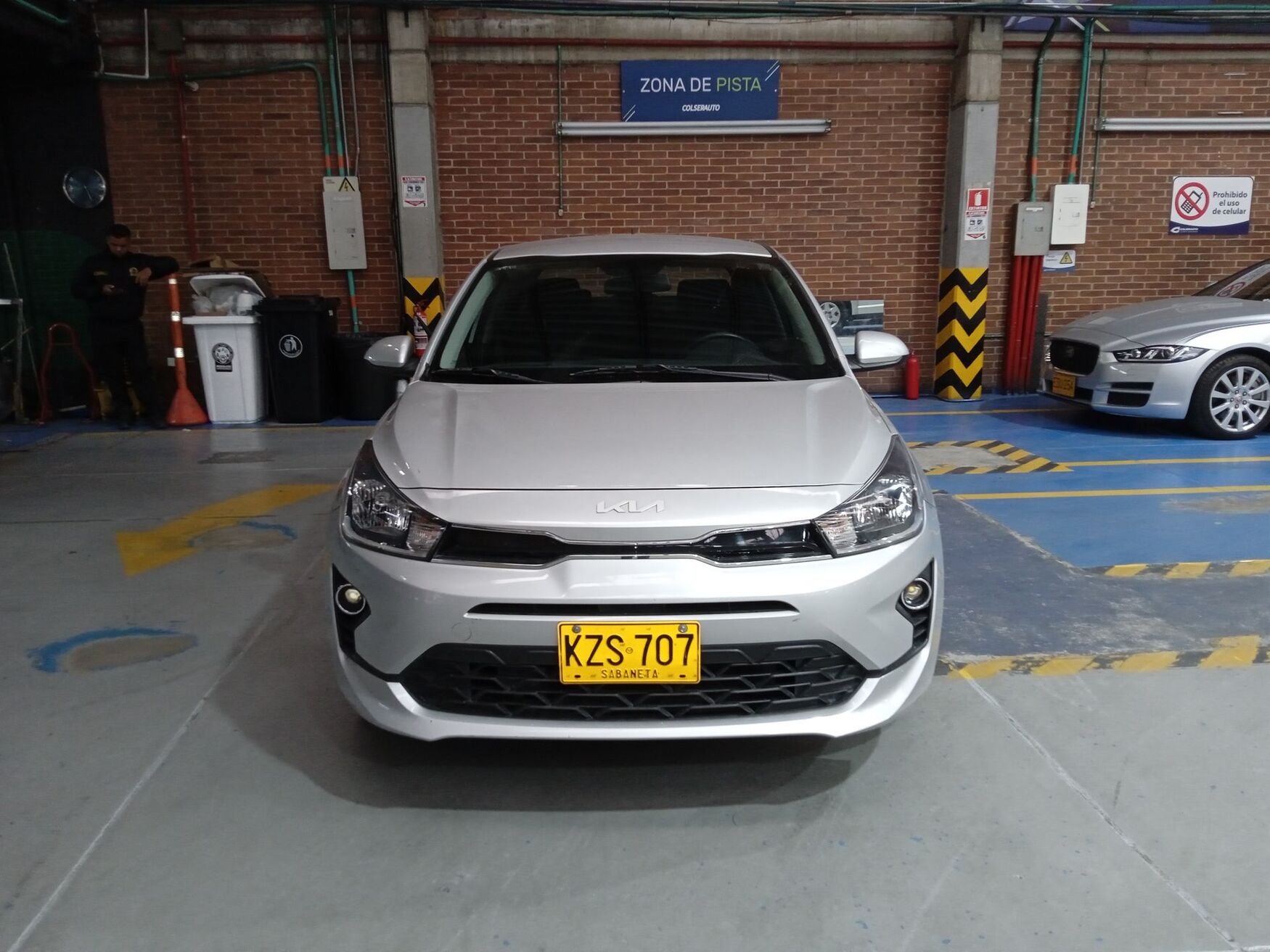 KIA RIO 2023