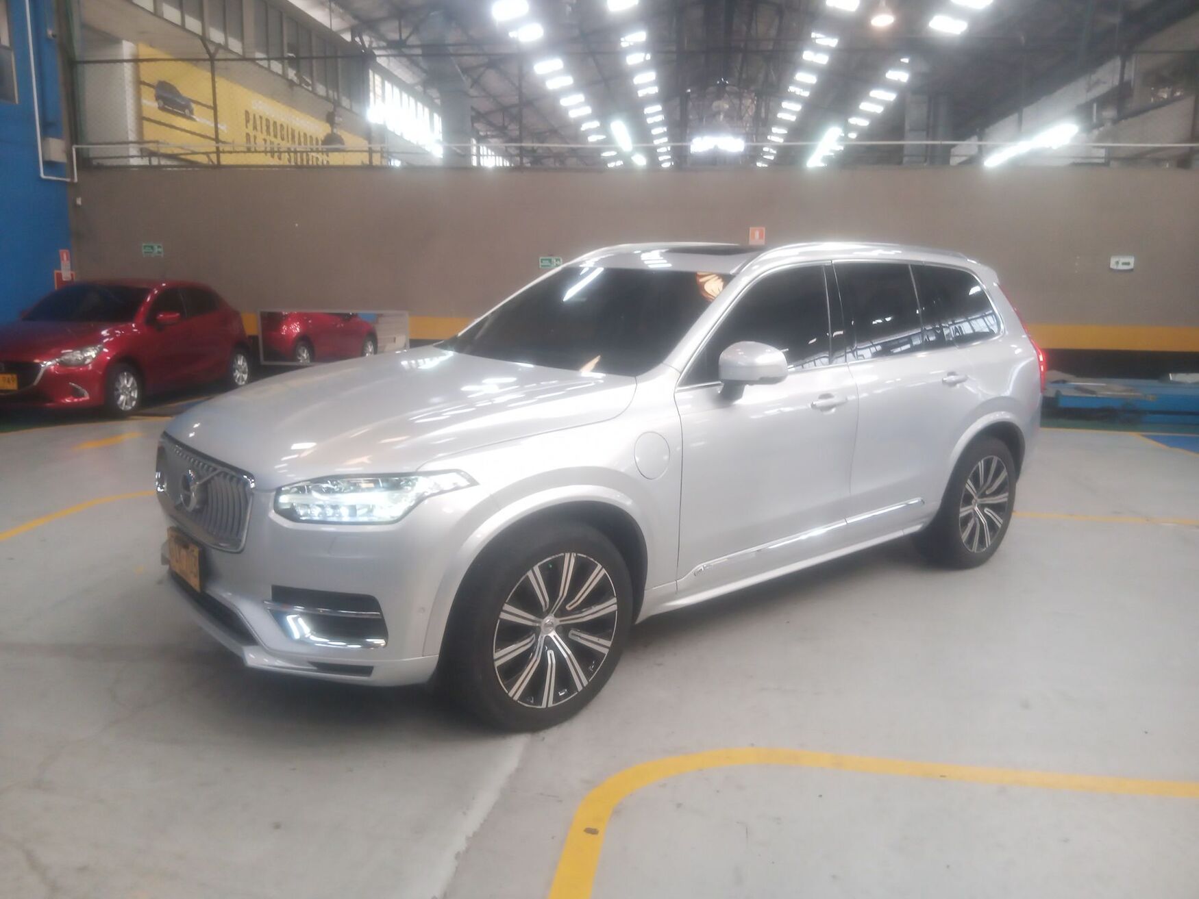 VOLVO XC90 2020