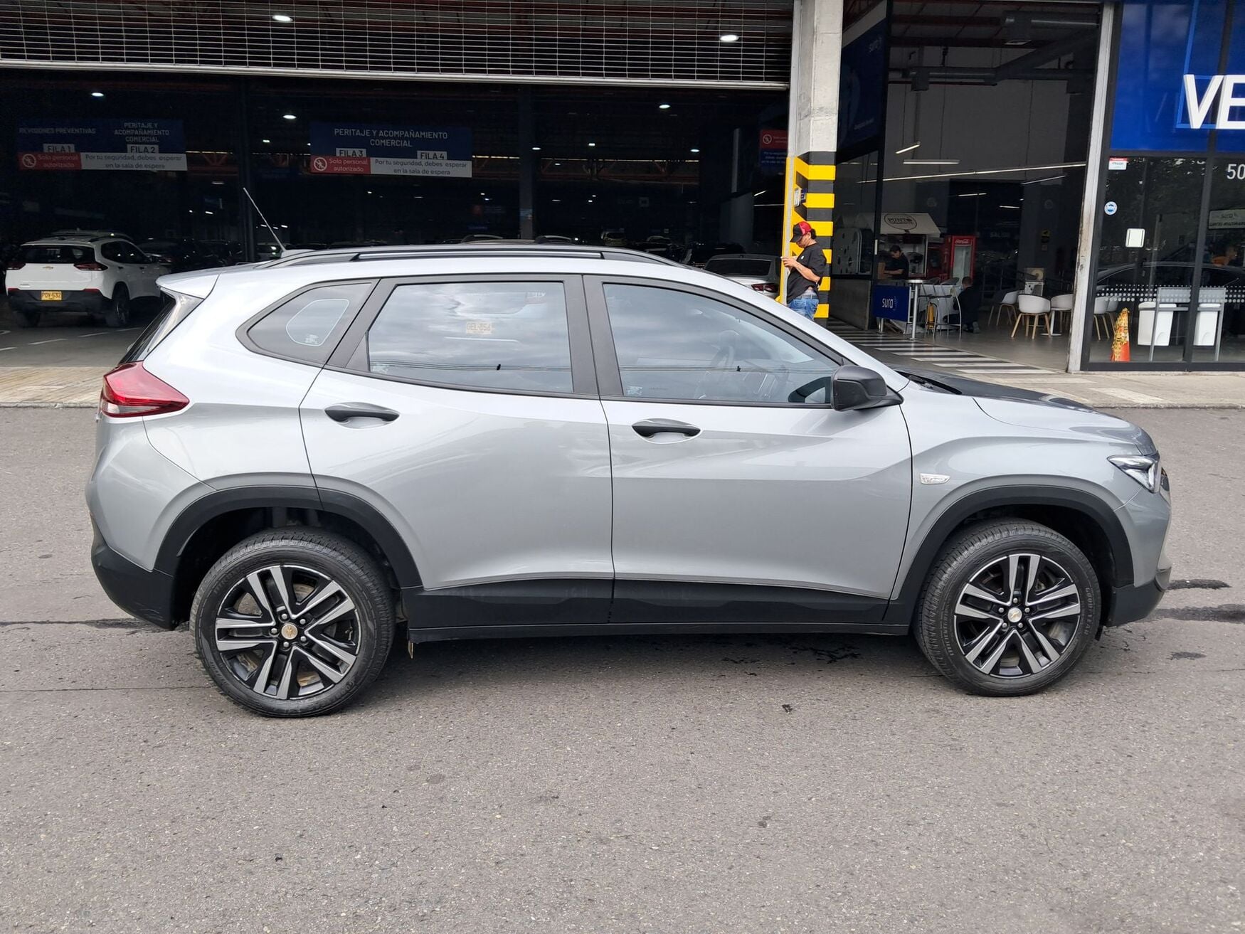CHEVROLET TRACKER 2025