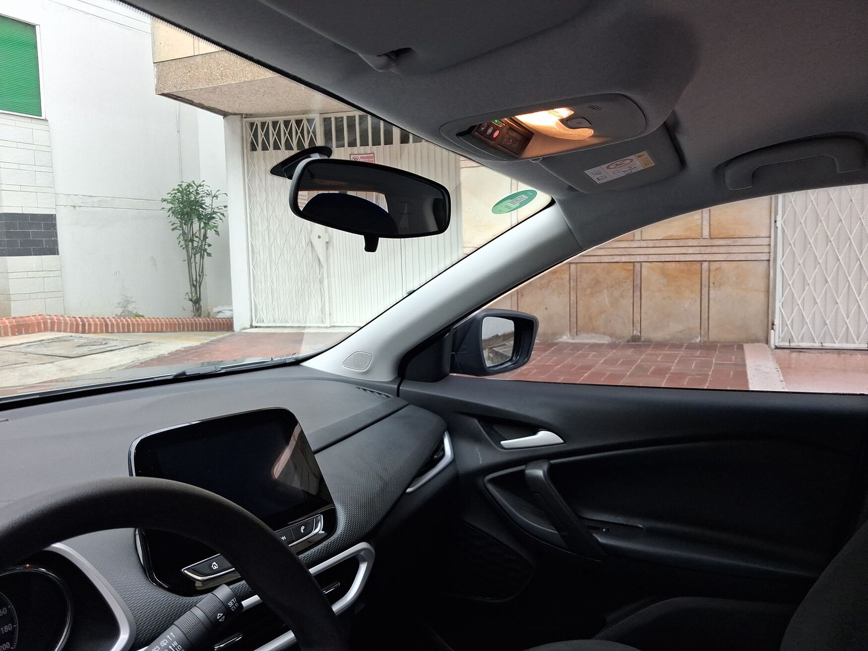 CHEVROLET TRACKER 2025