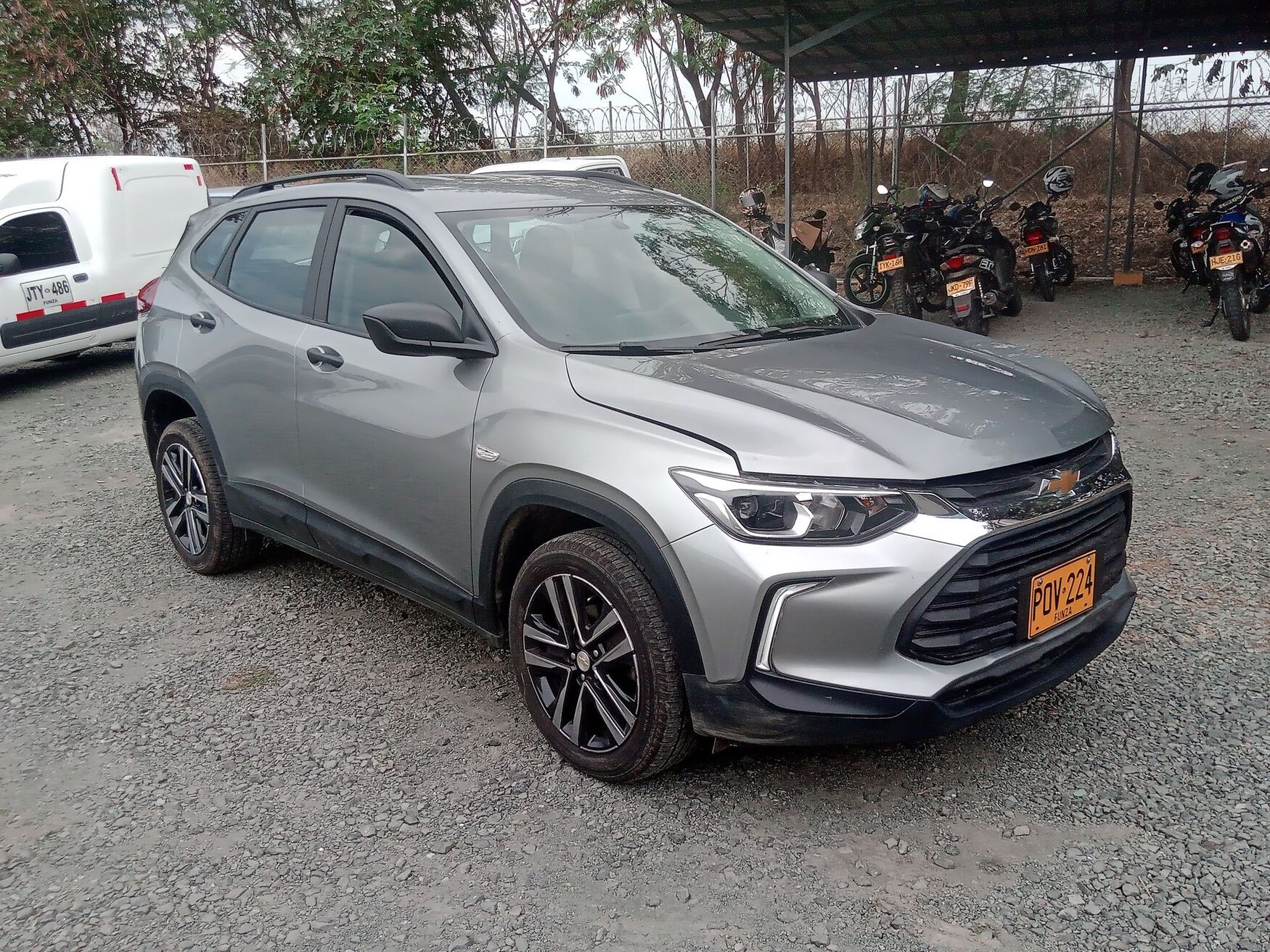 CHEVROLET TRACKER 2025