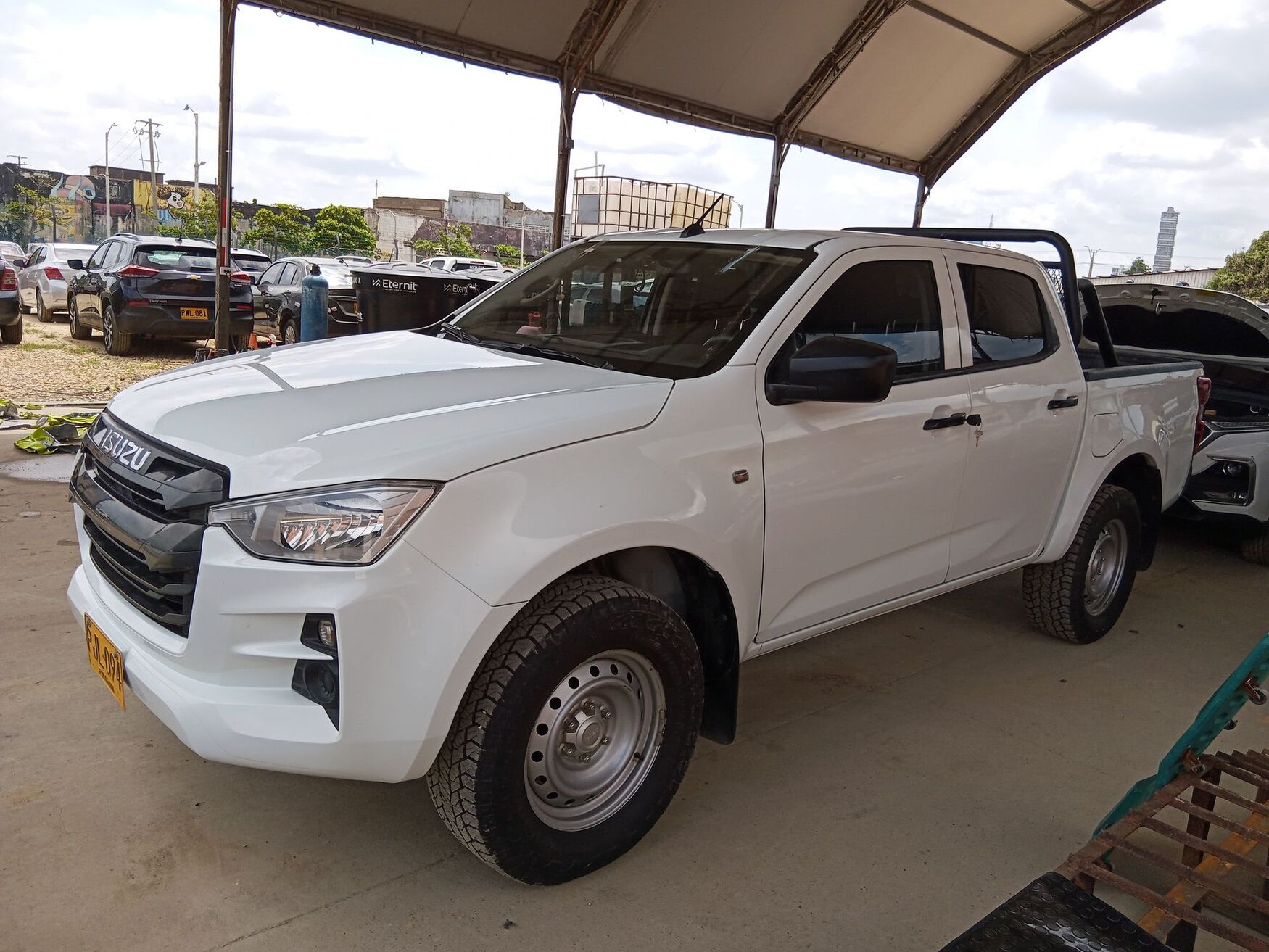 ISUZU FORCE 2025