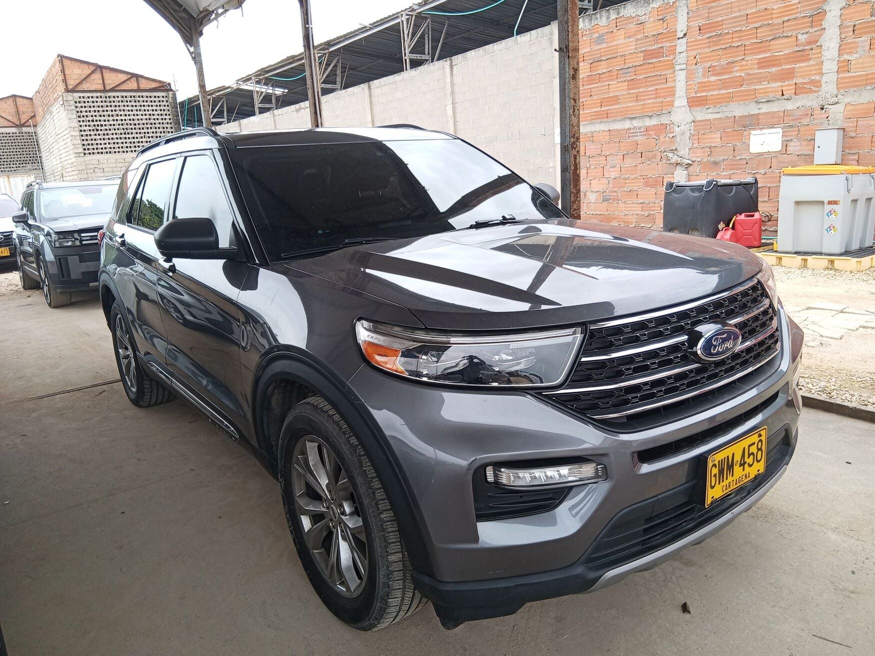 FORD EXPLORER 2021