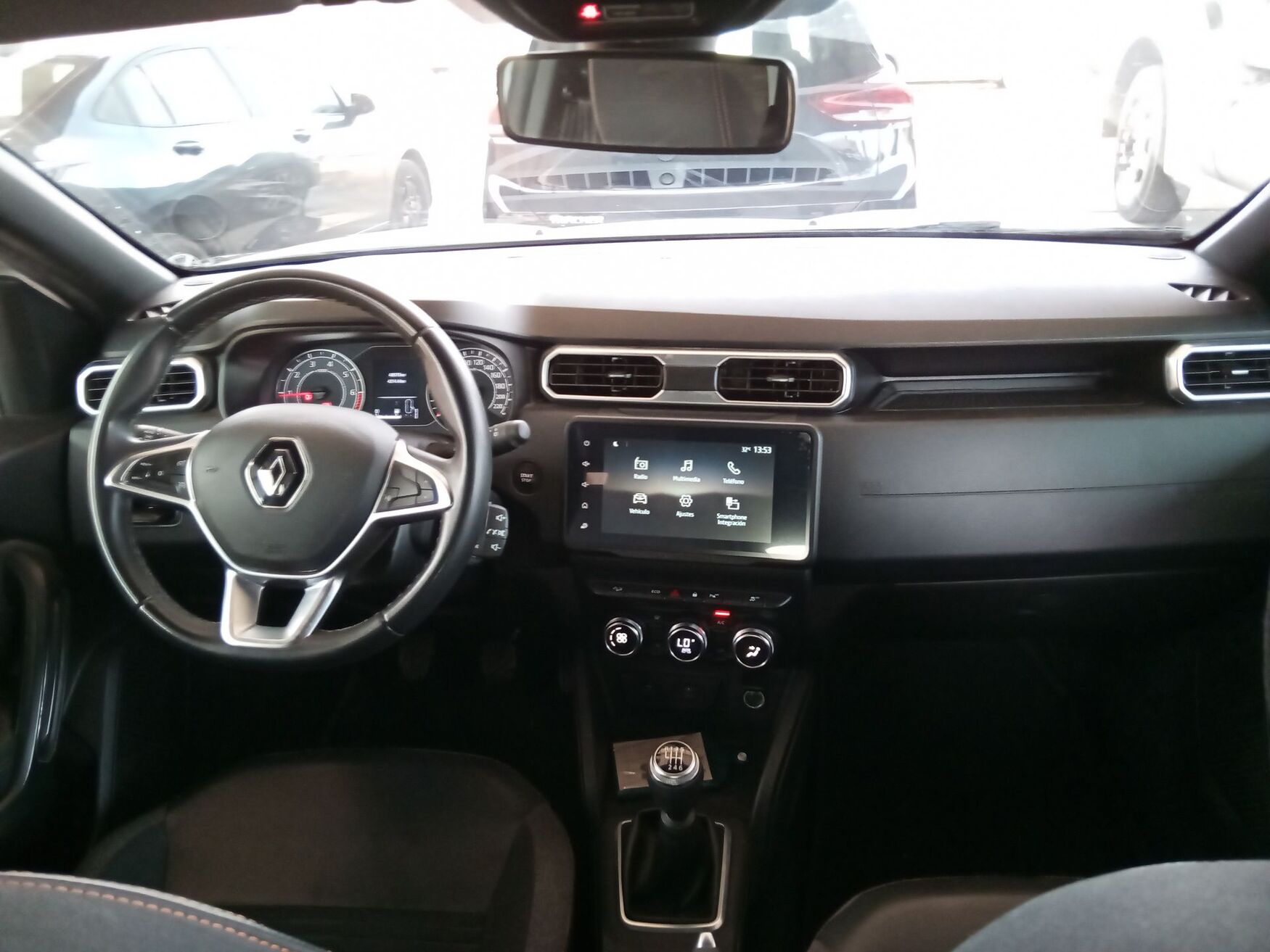RENAULT DUSTER 2026