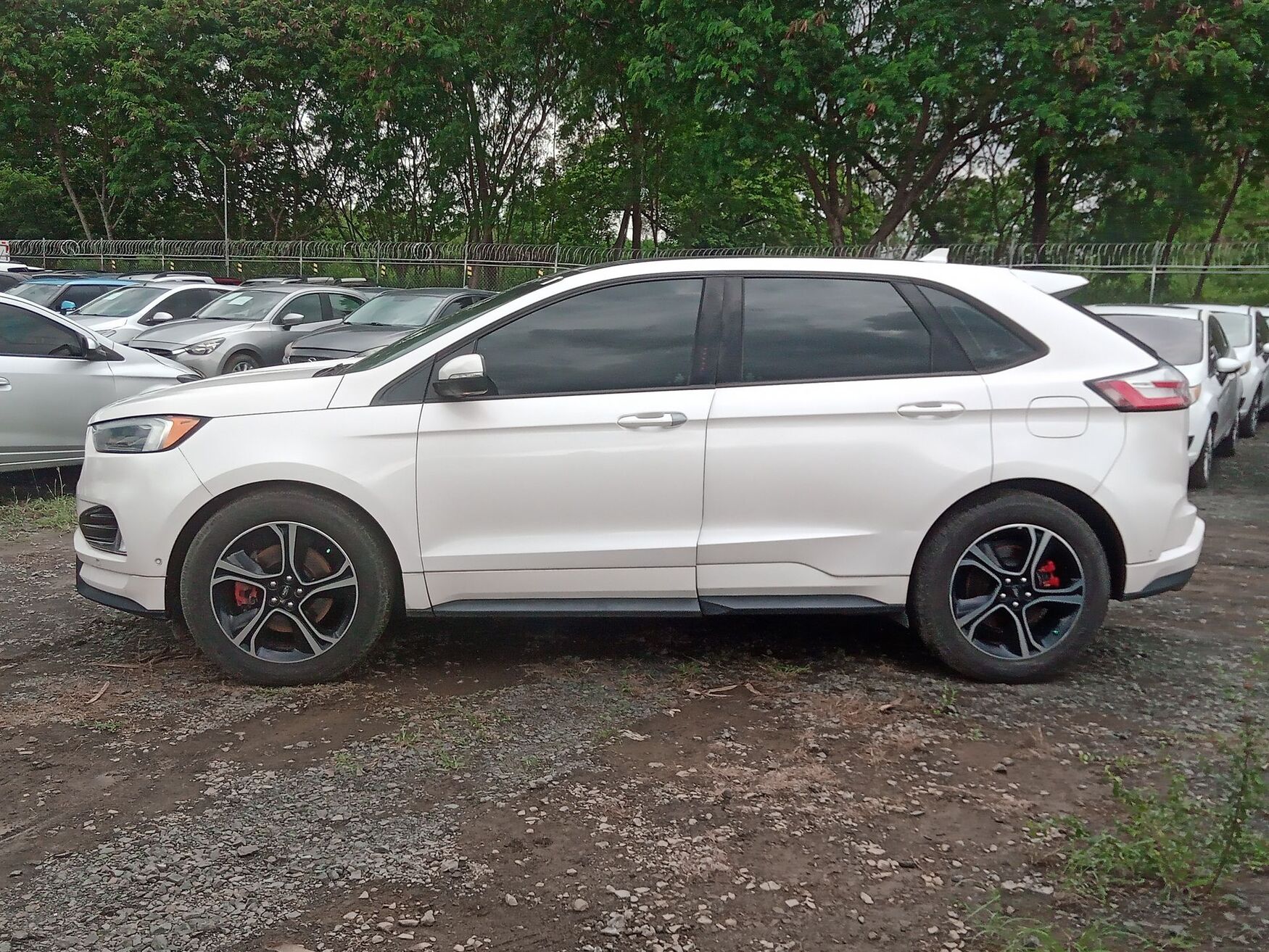 FORD EDGE 2019