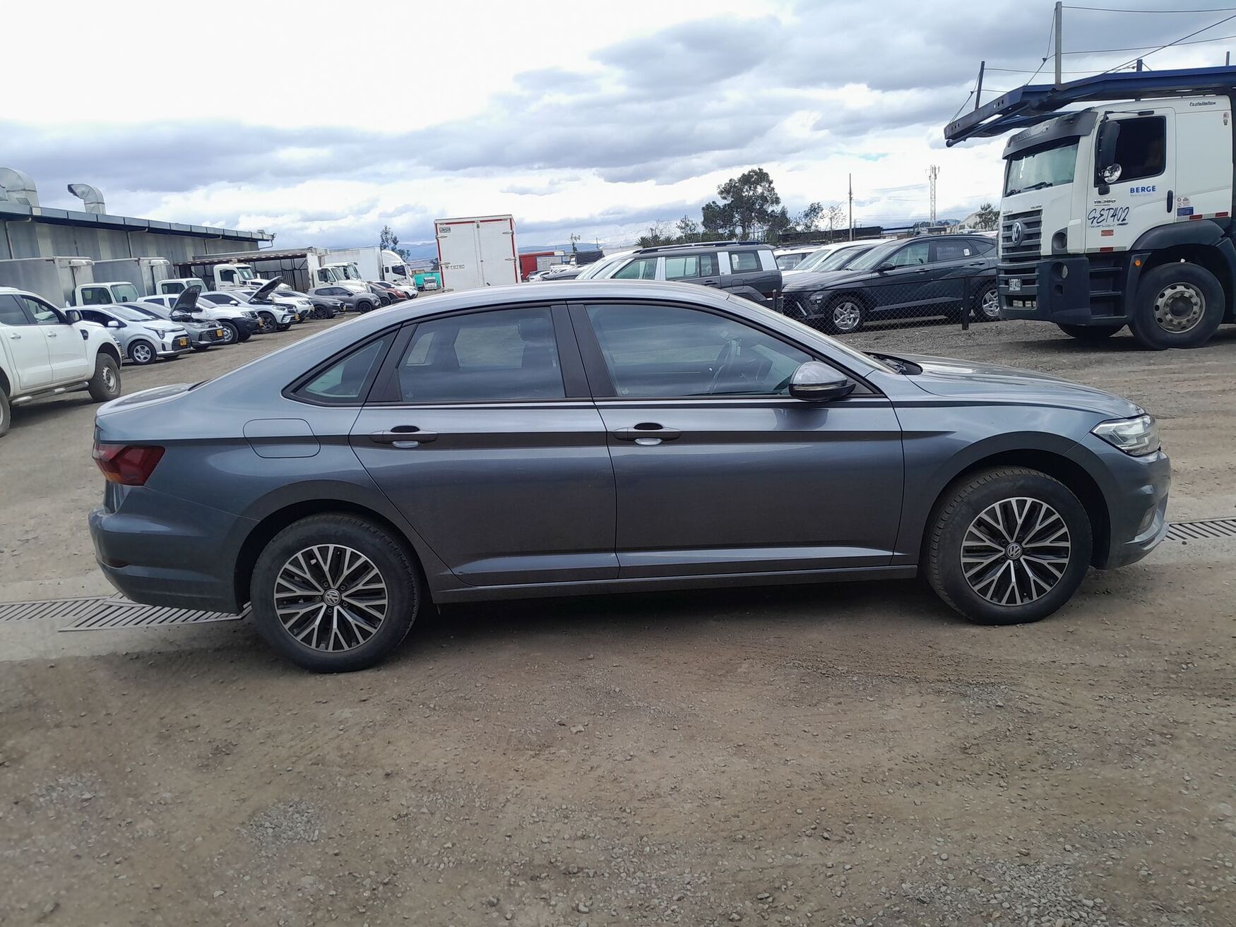 VOLKSWAGEN JETTA 2020