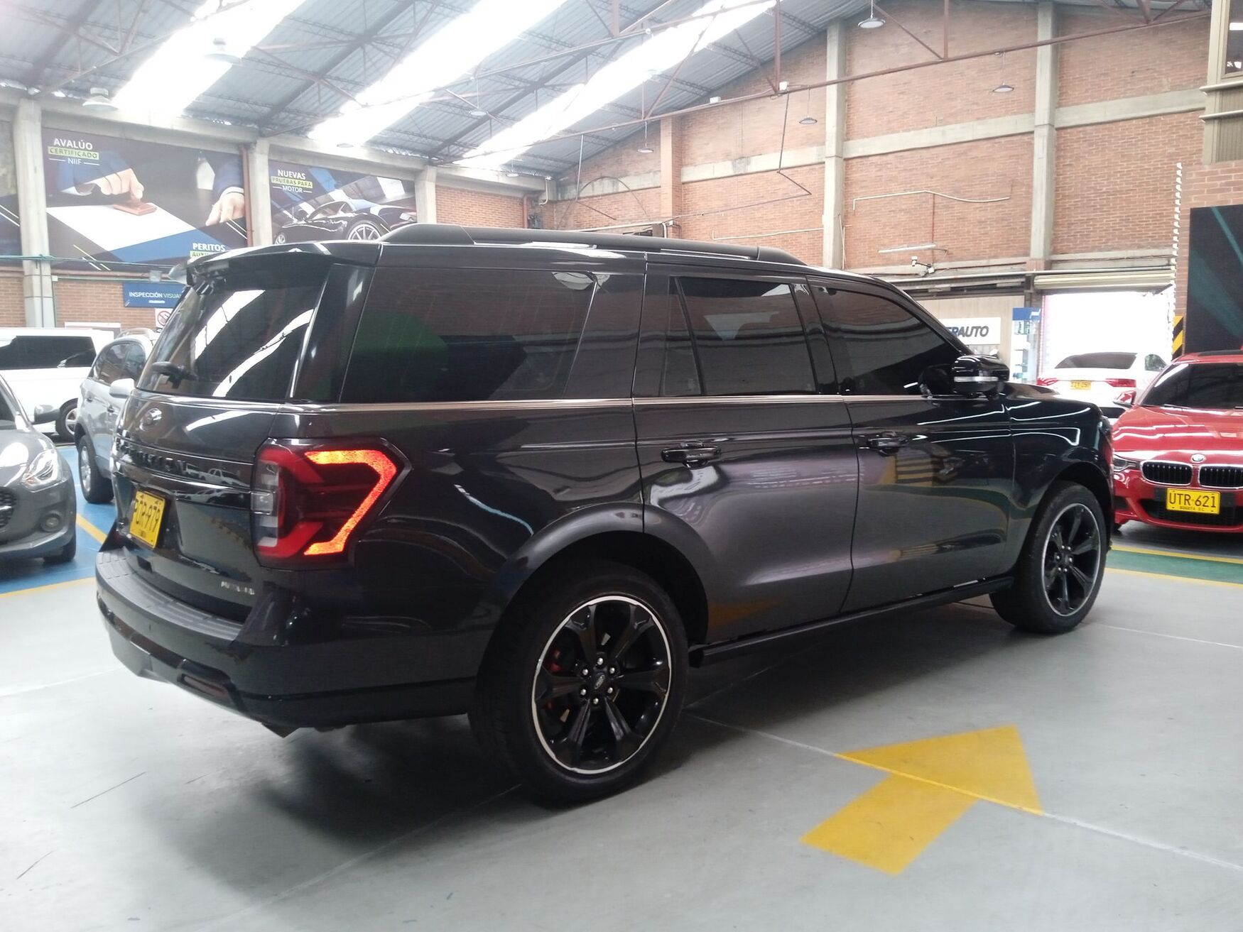 FORD EXPEDITION 2024
