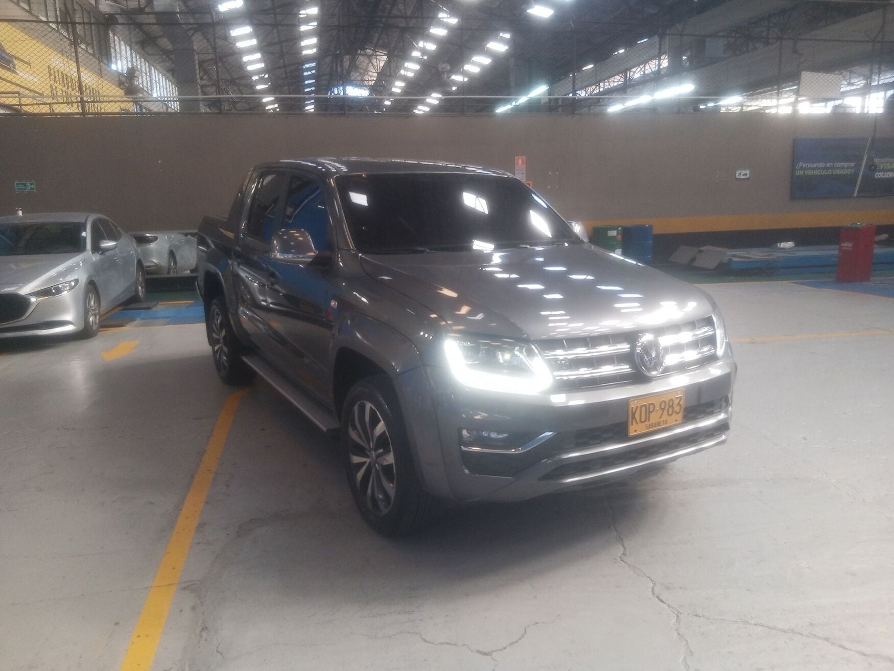 VOLKSWAGEN AMAROK 2021