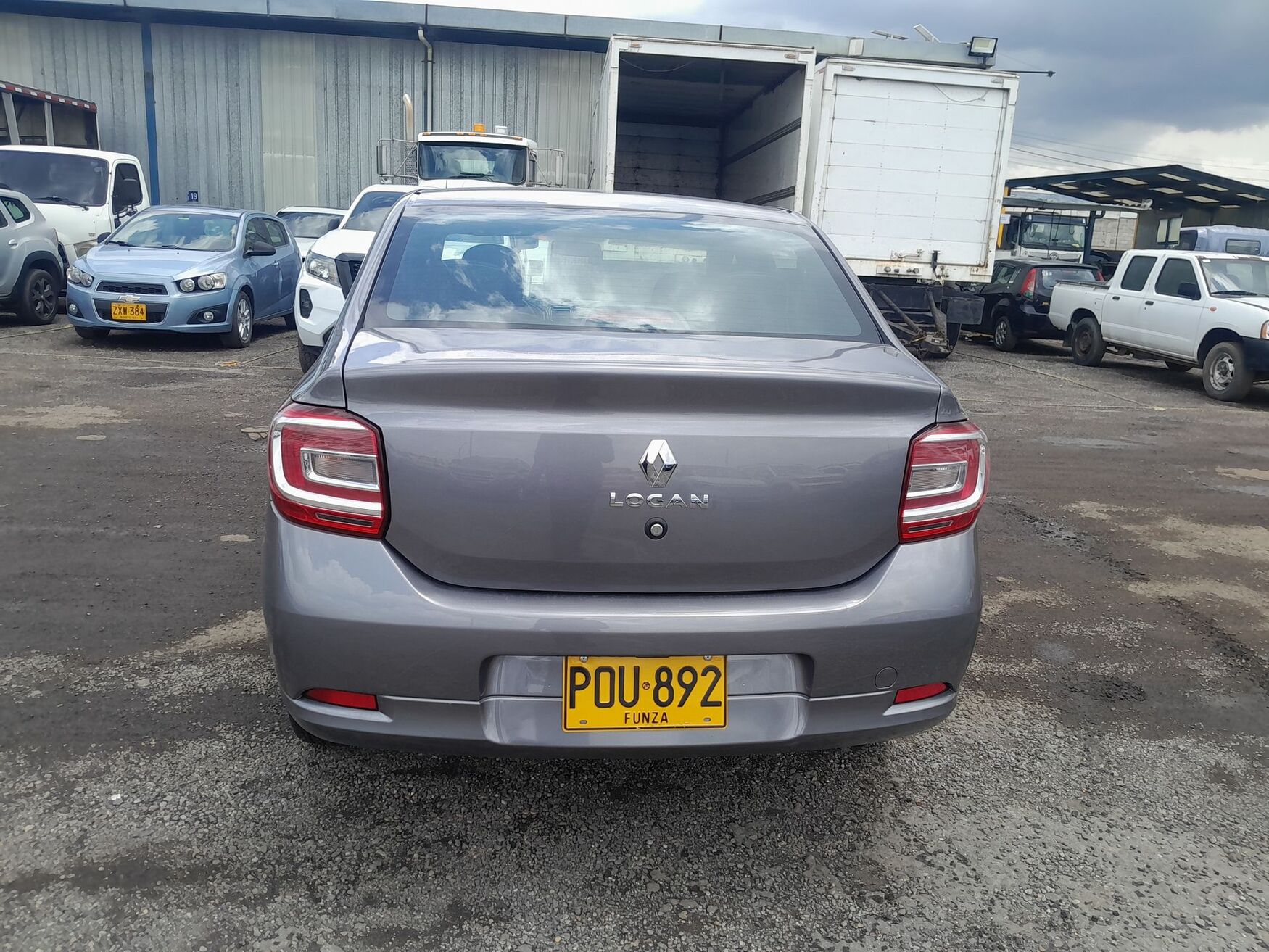 RENAULT LOGAN 2026