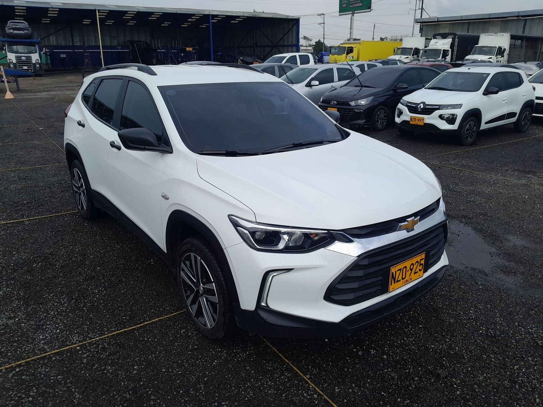 CHEVROLET TRACKER 2025