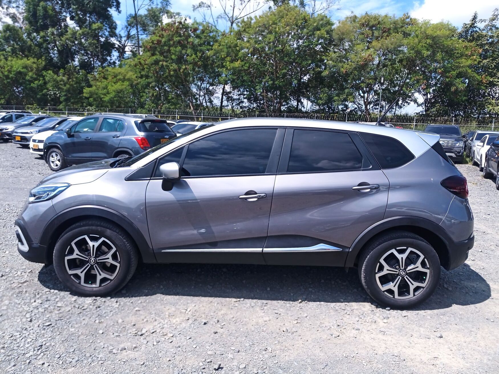 RENAULT CAPTUR 2023