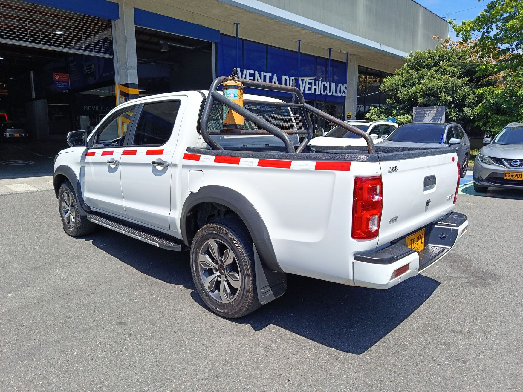 JAC JT8 2024