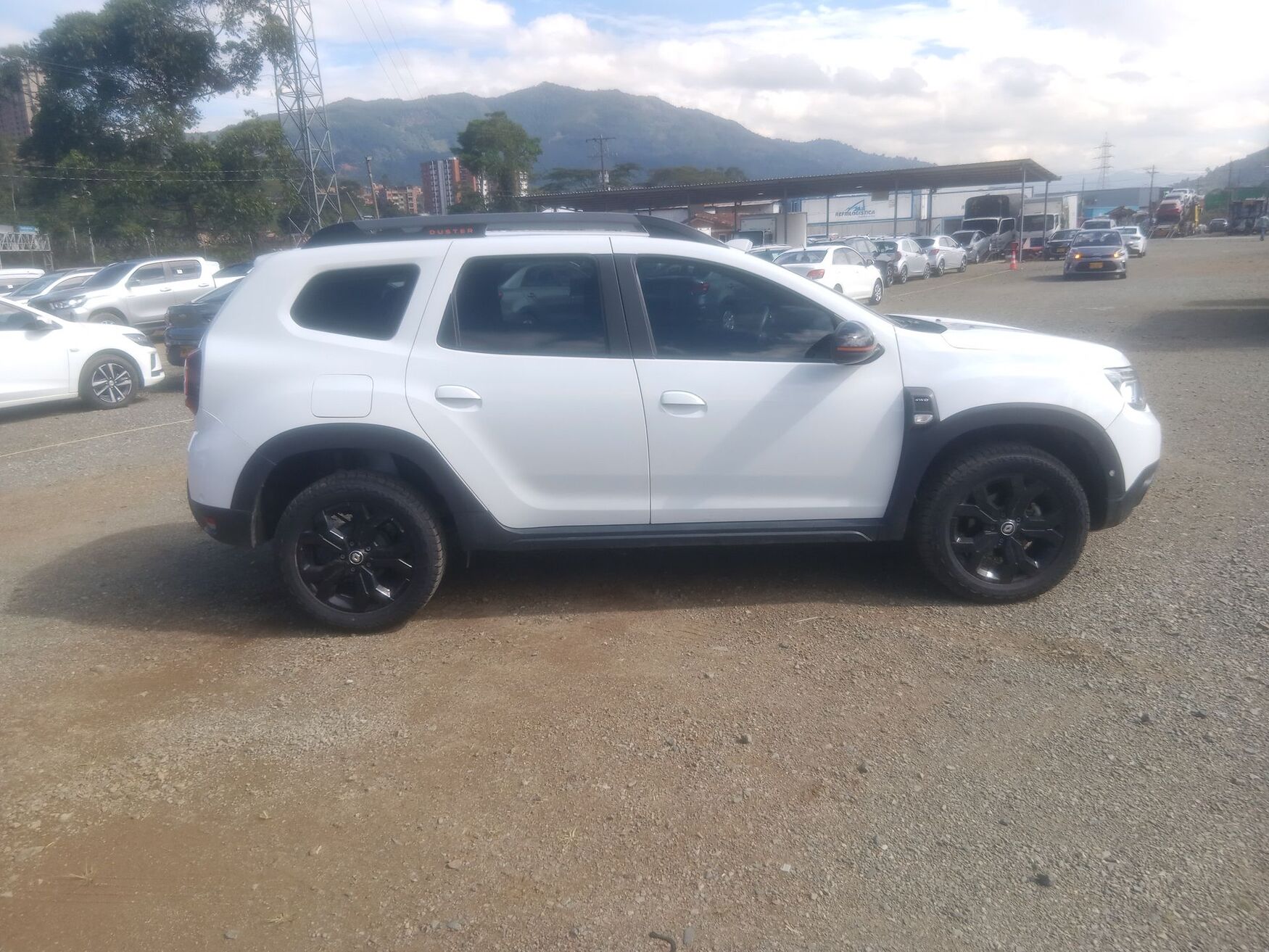 RENAULT DUSTER 2026