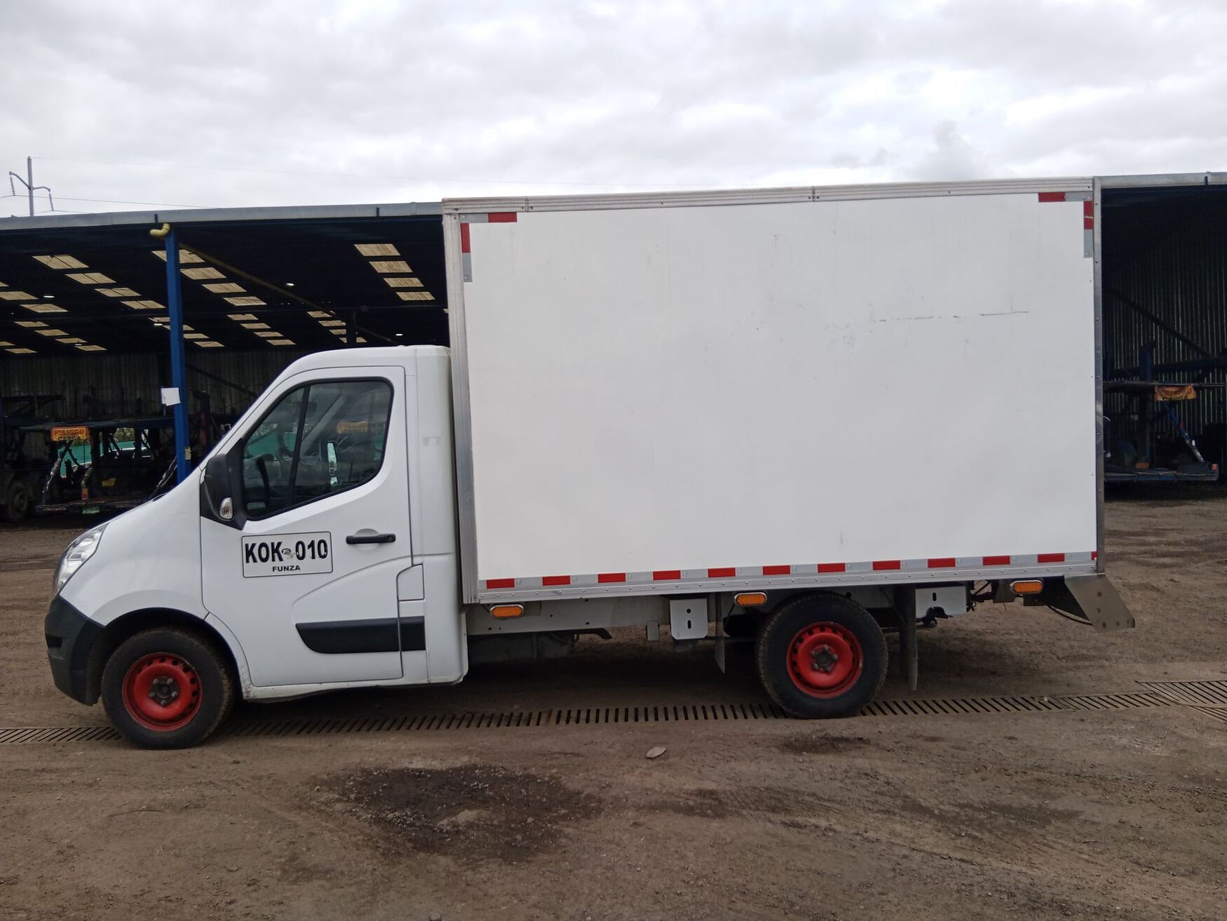RENAULT MASTER 2022