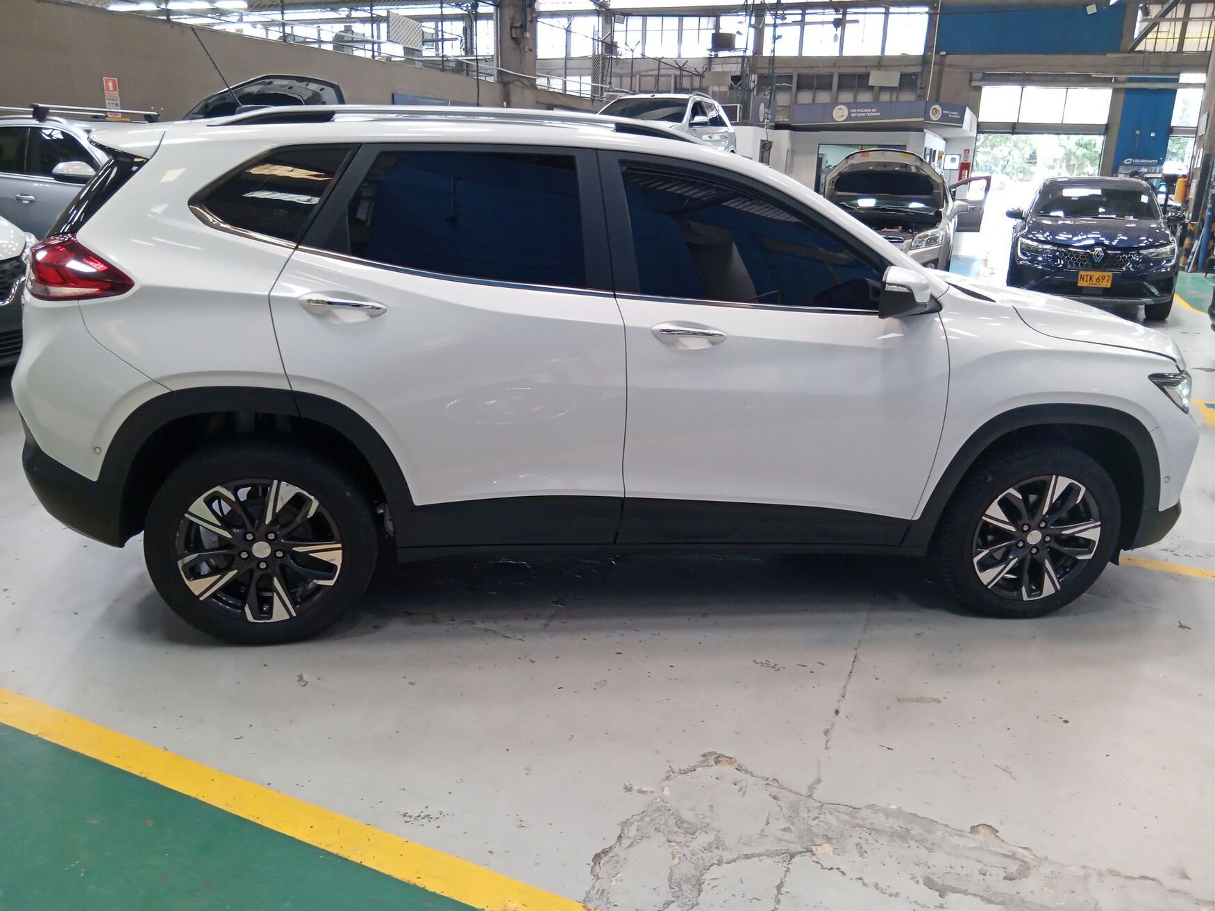 CHEVROLET TRACKER 2024